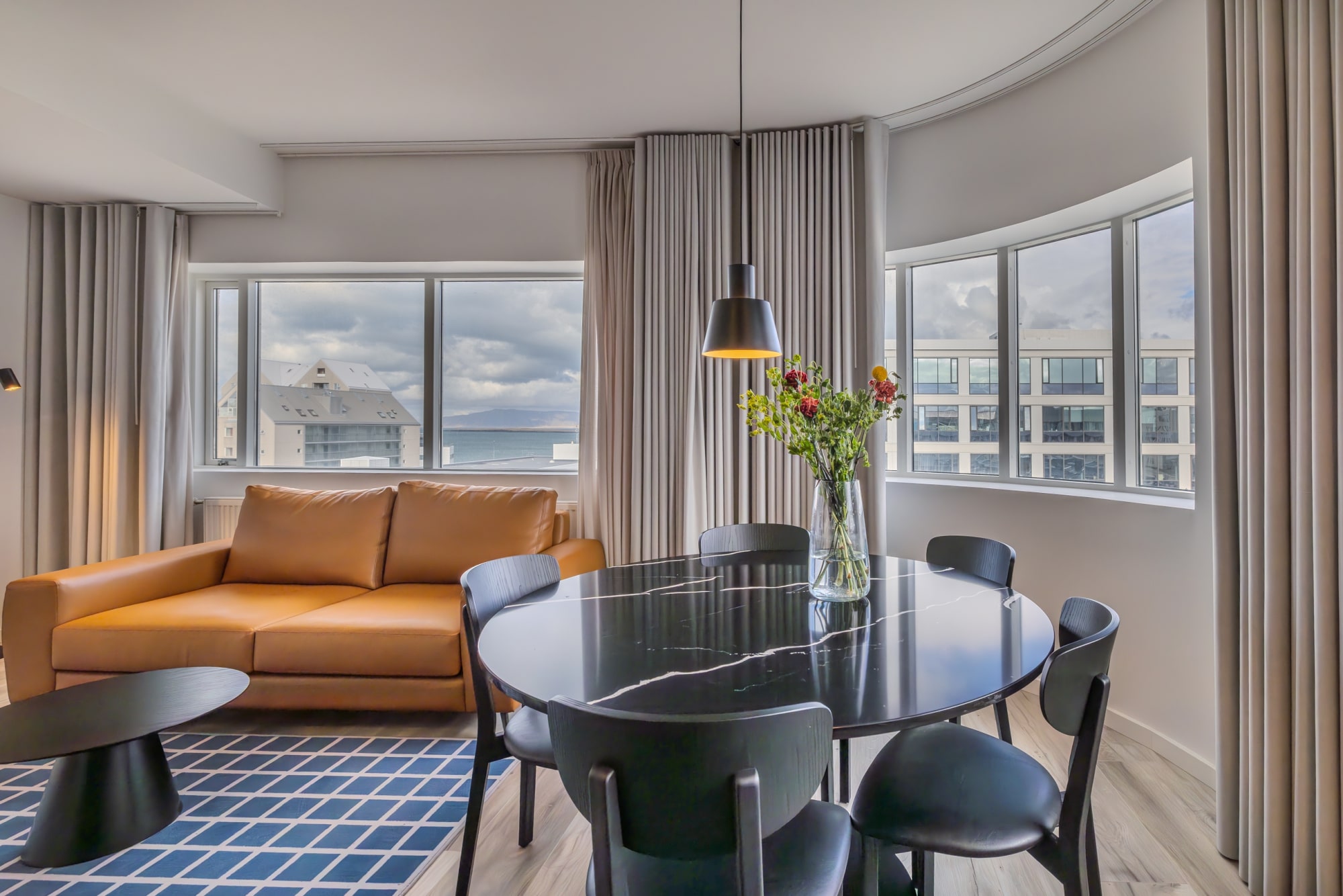 Apartment Deluxe Two Bedroom