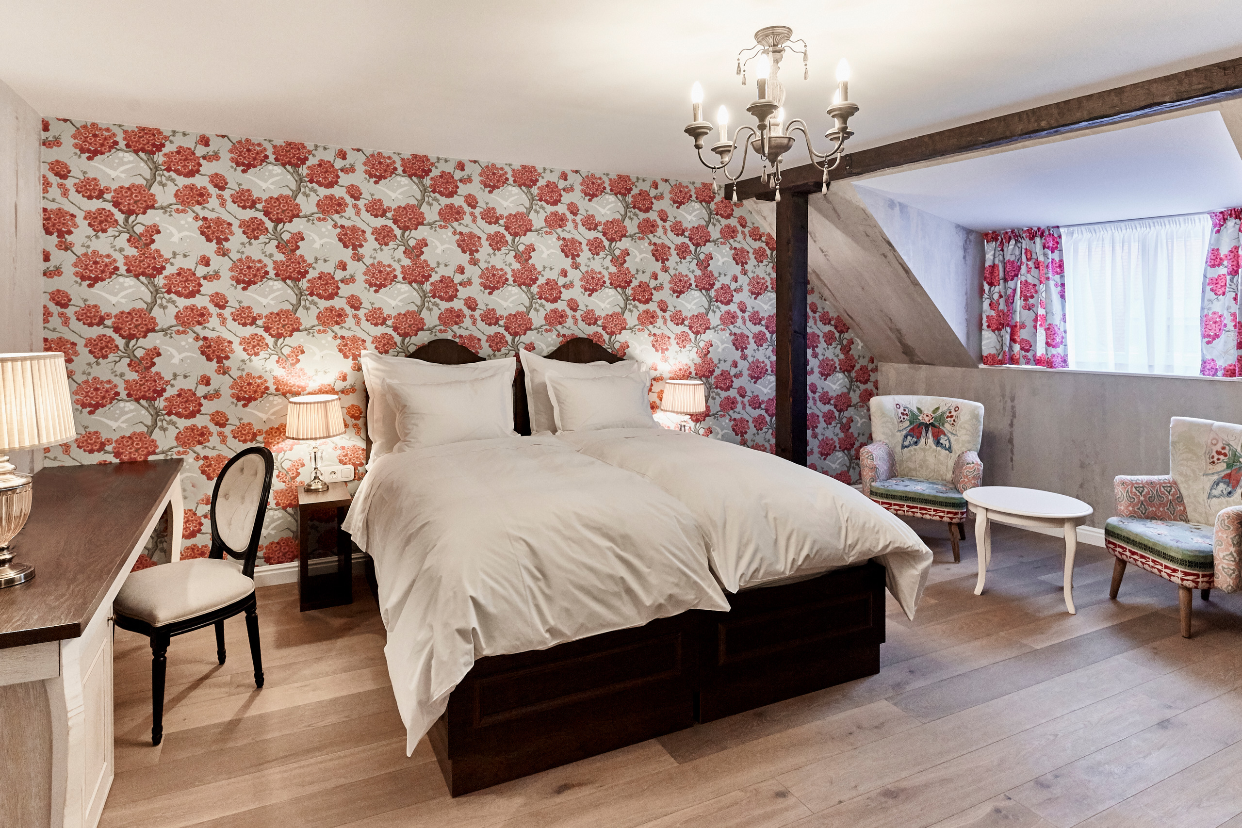 Double or Twin Grand