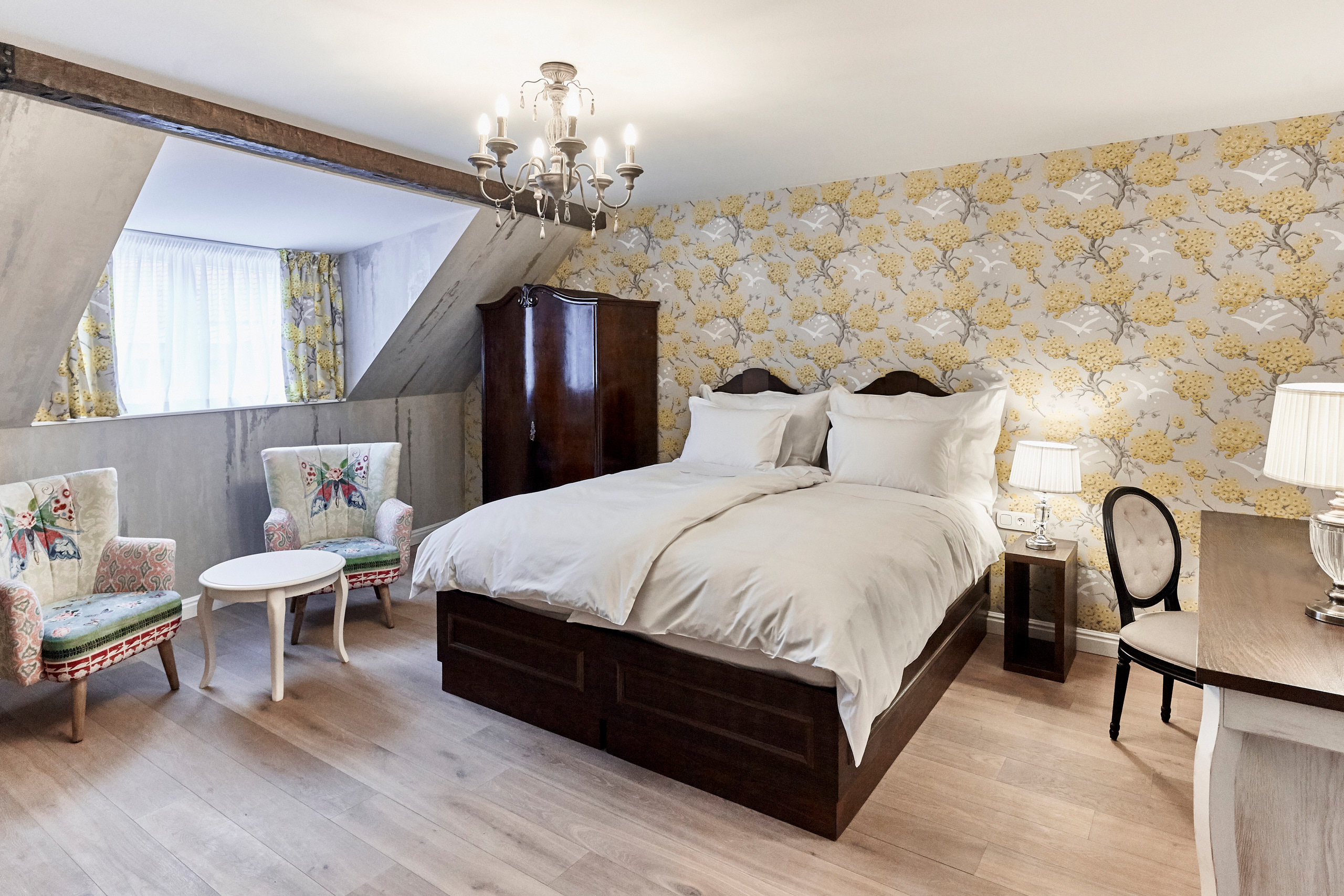 Double or Twin Grand