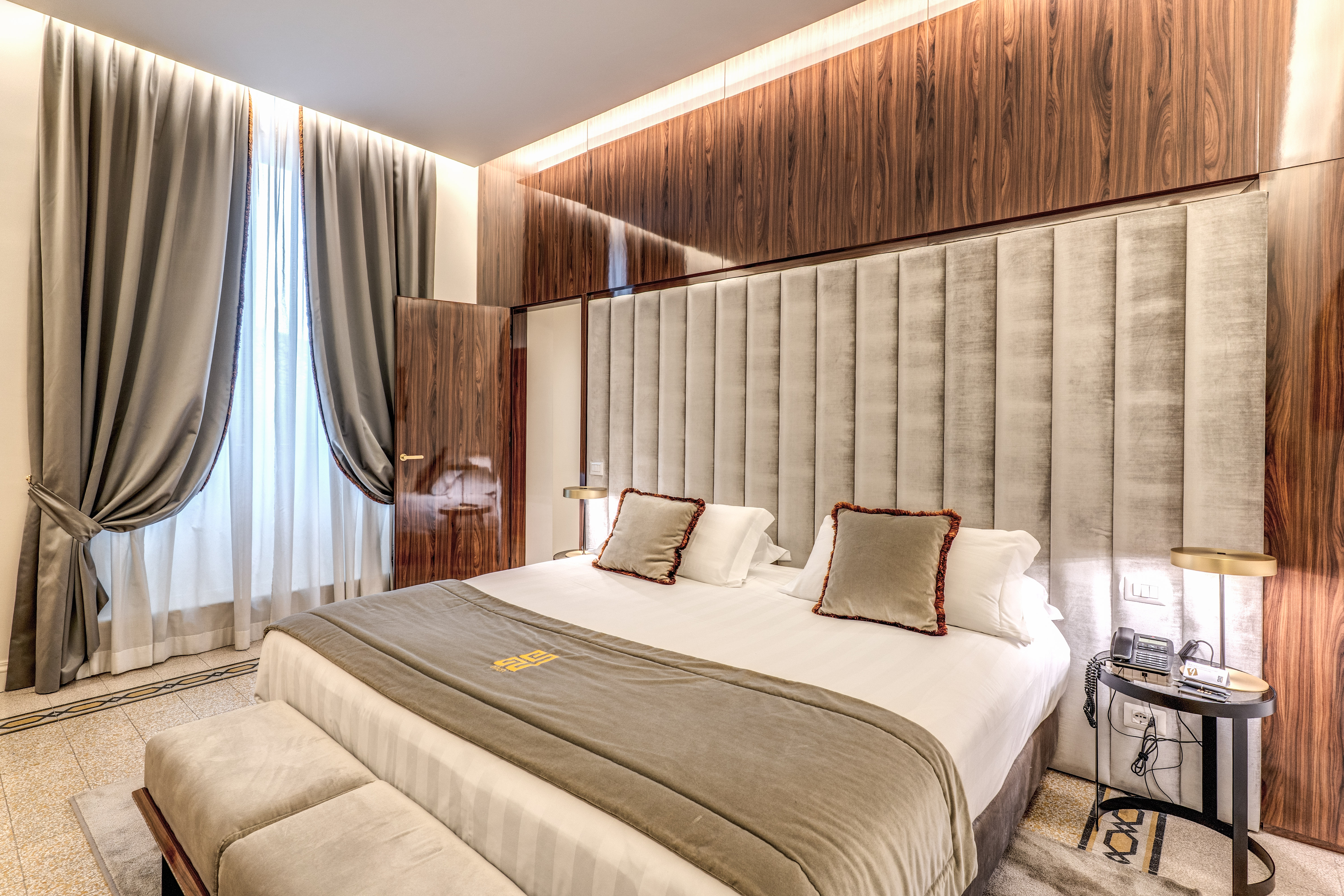 Suite Deluxe City View