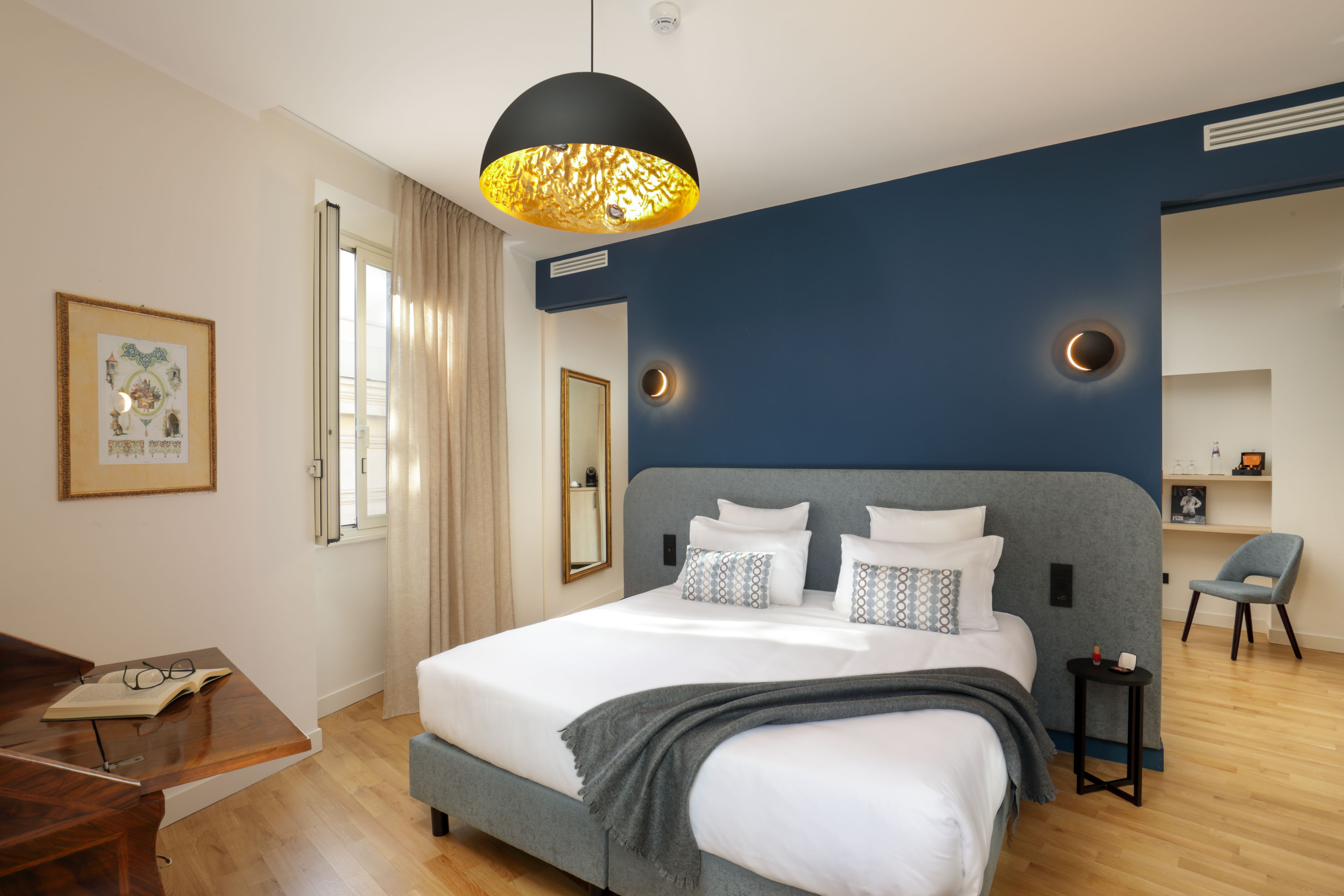 Family Room Three Beds