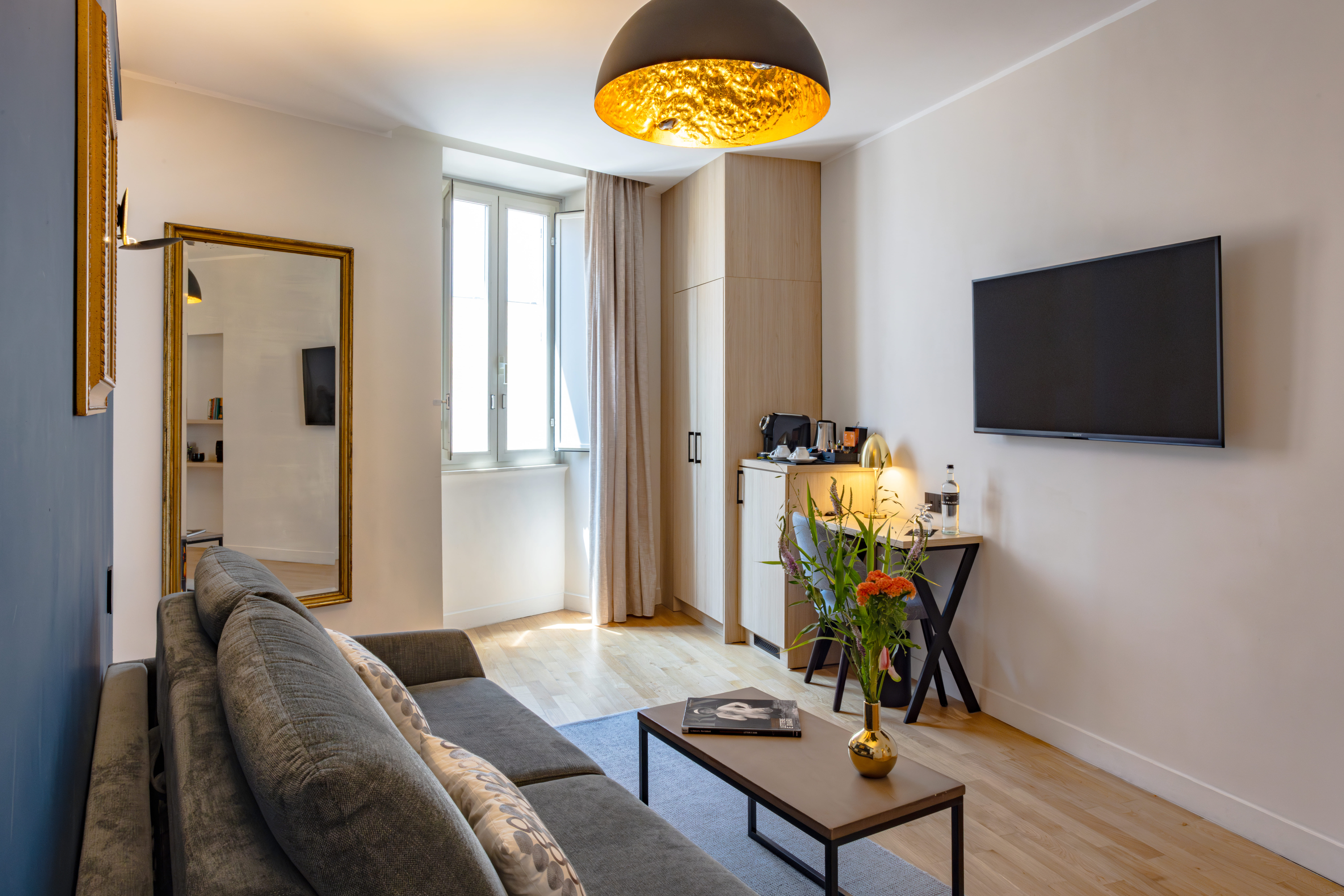 Family Room Three Beds