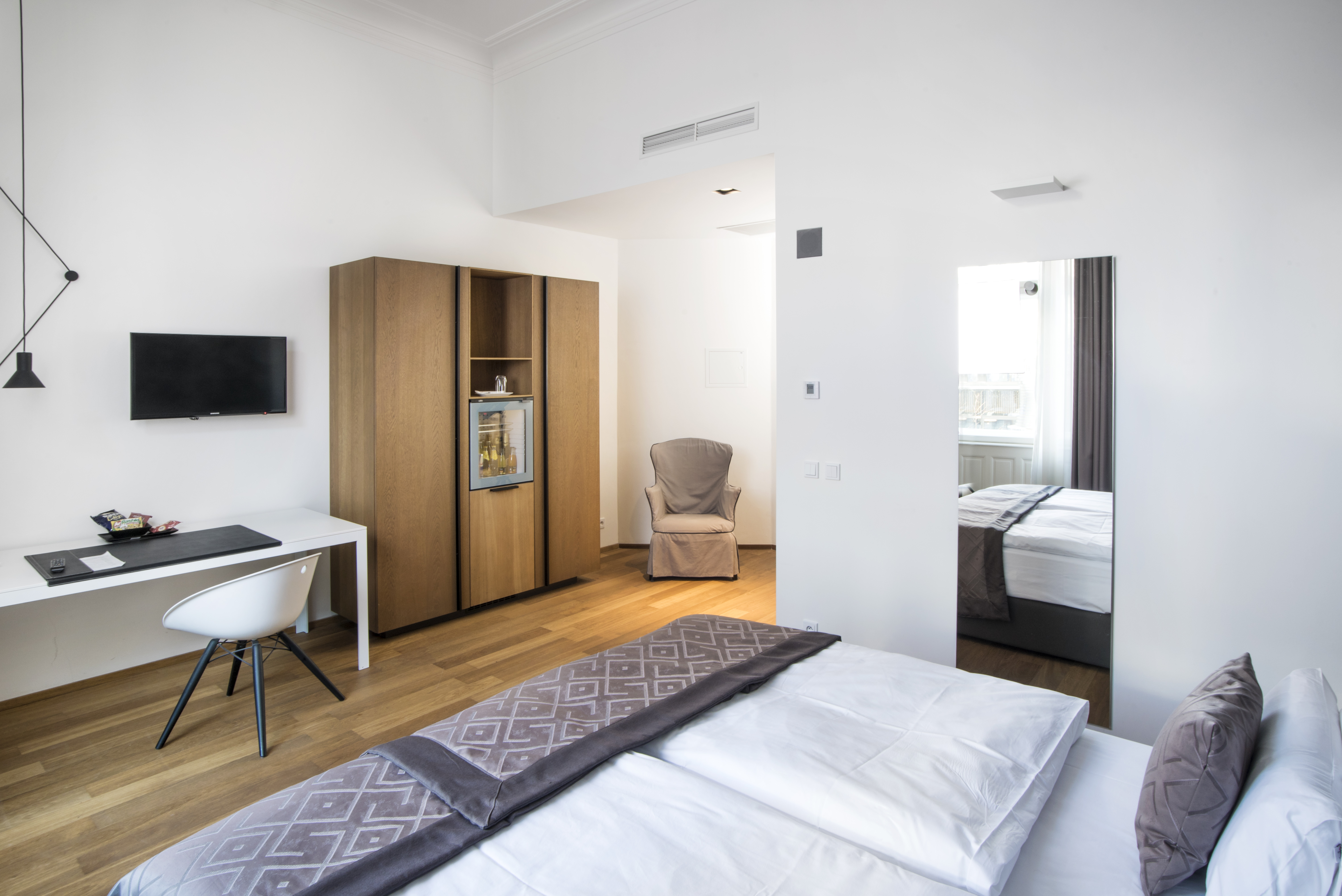 Double or Twin Superior