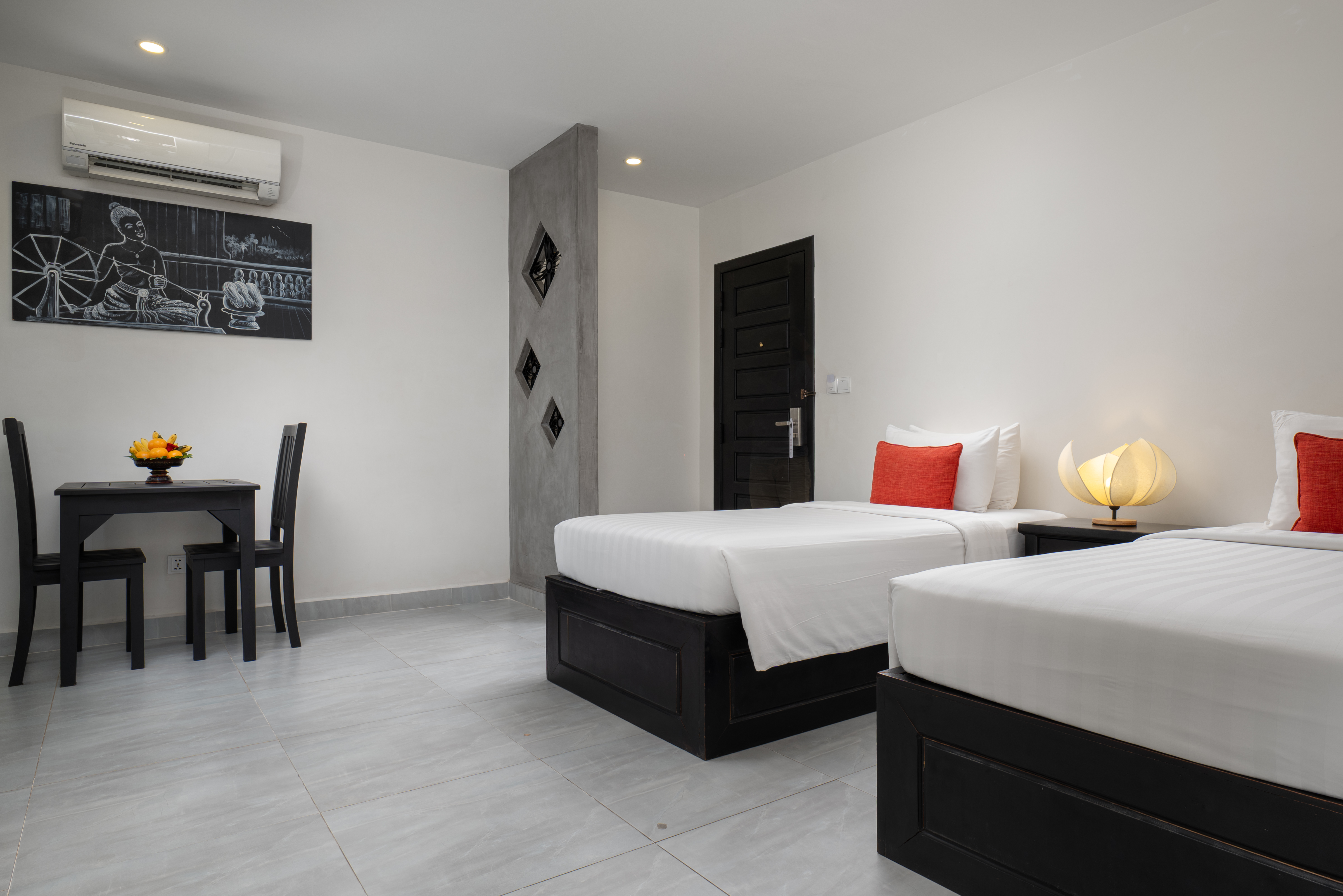 Family Room Three Beds