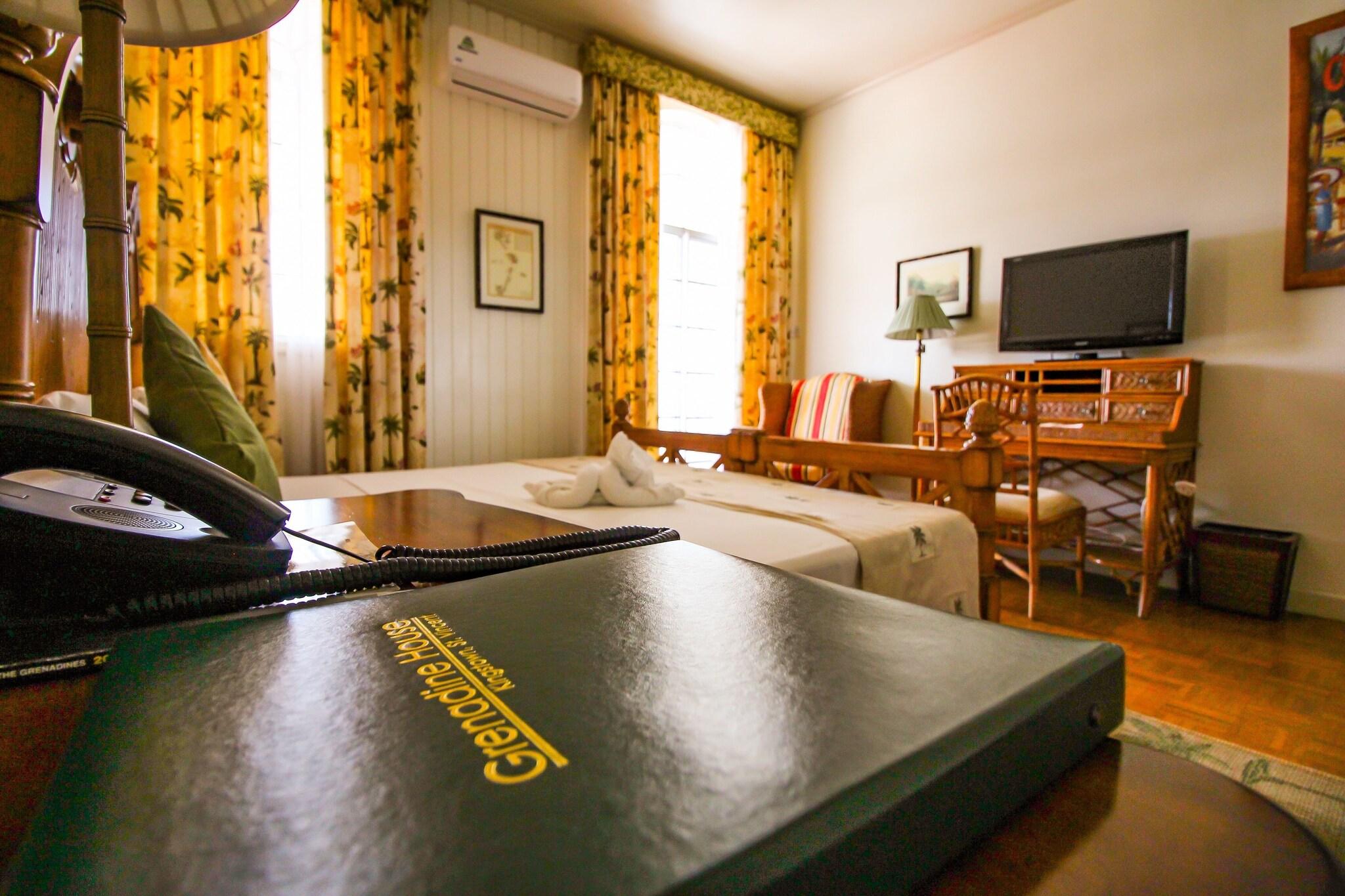 Double Superior Bay View