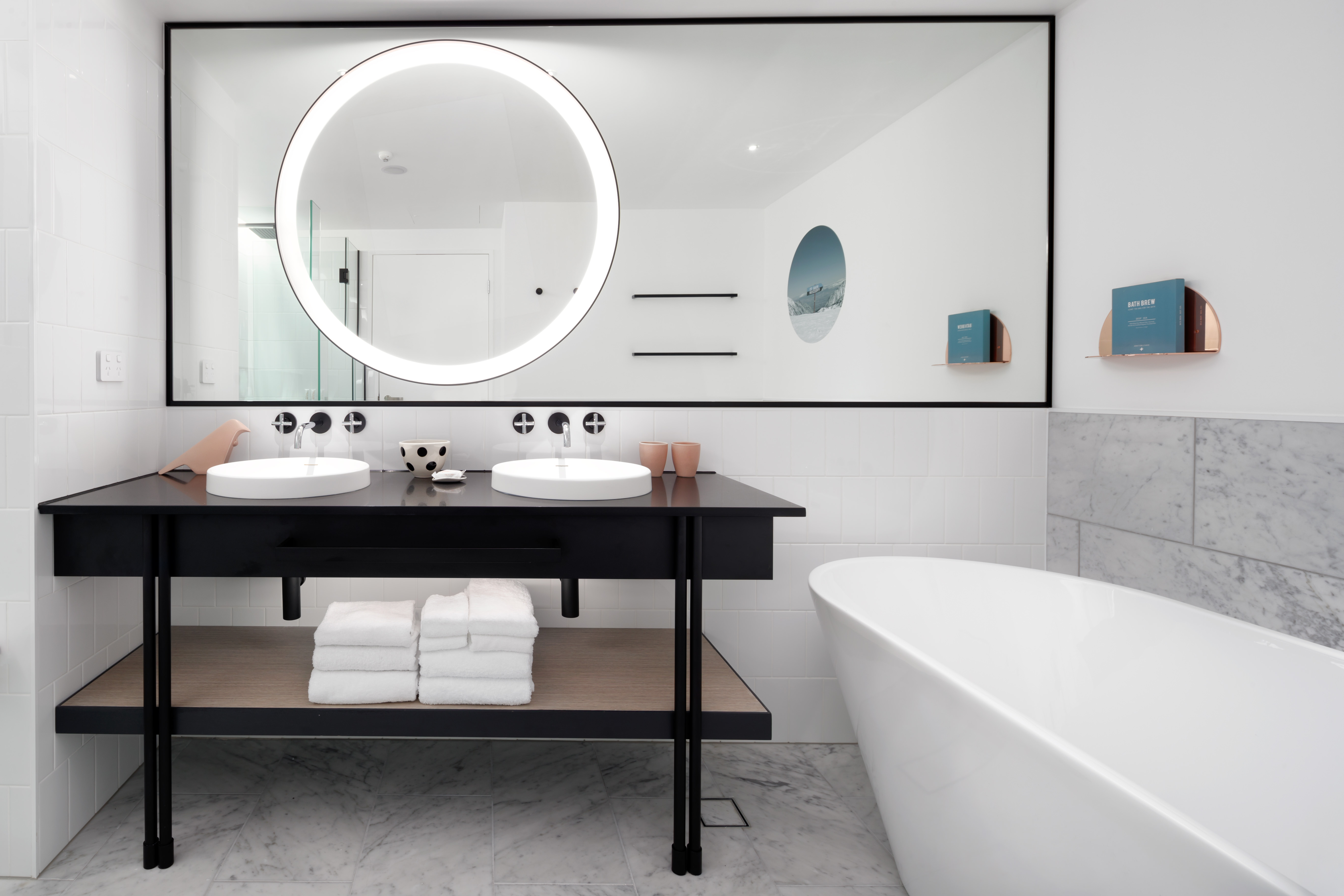 Double Deluxe Lake View