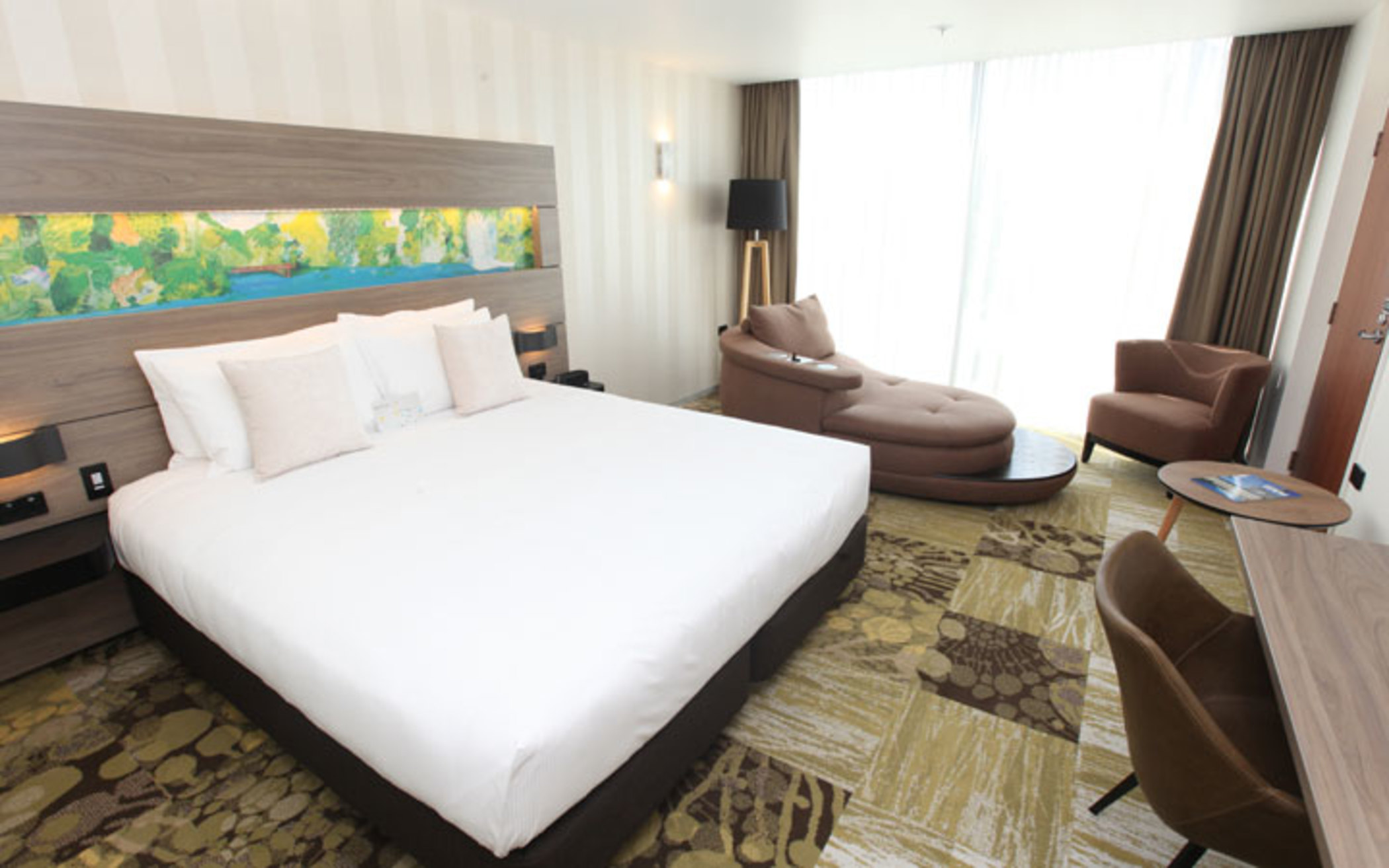 Double Superior King Bed