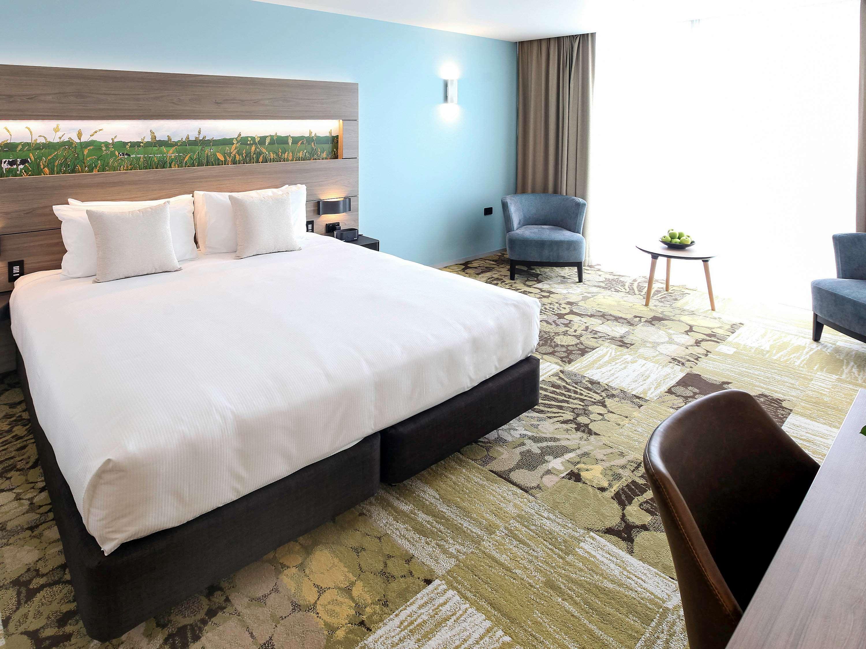 Double Executive King Bed