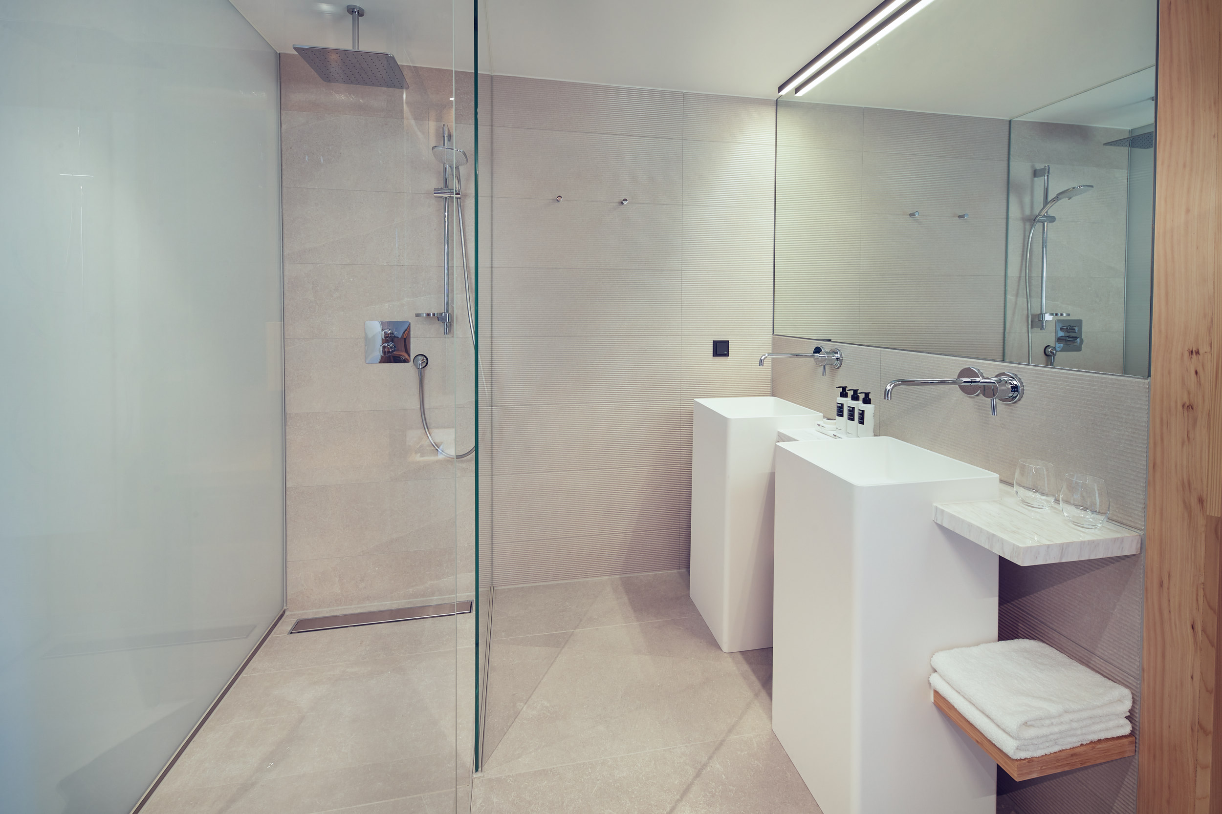 Double or Twin Superior