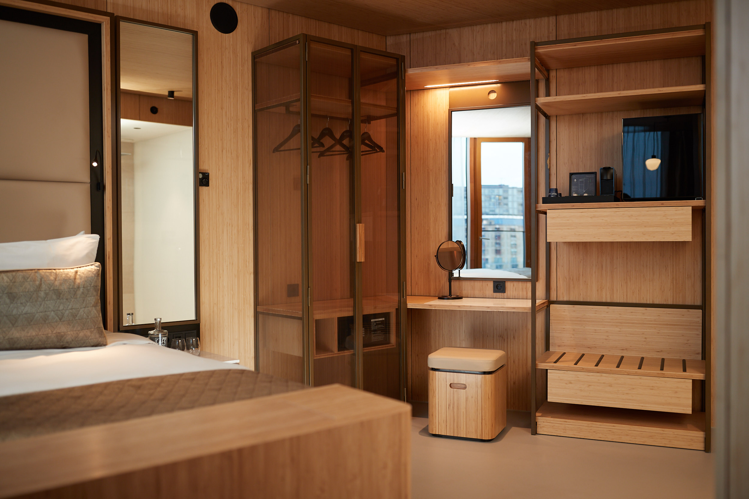 Junior Suite King Size Bed