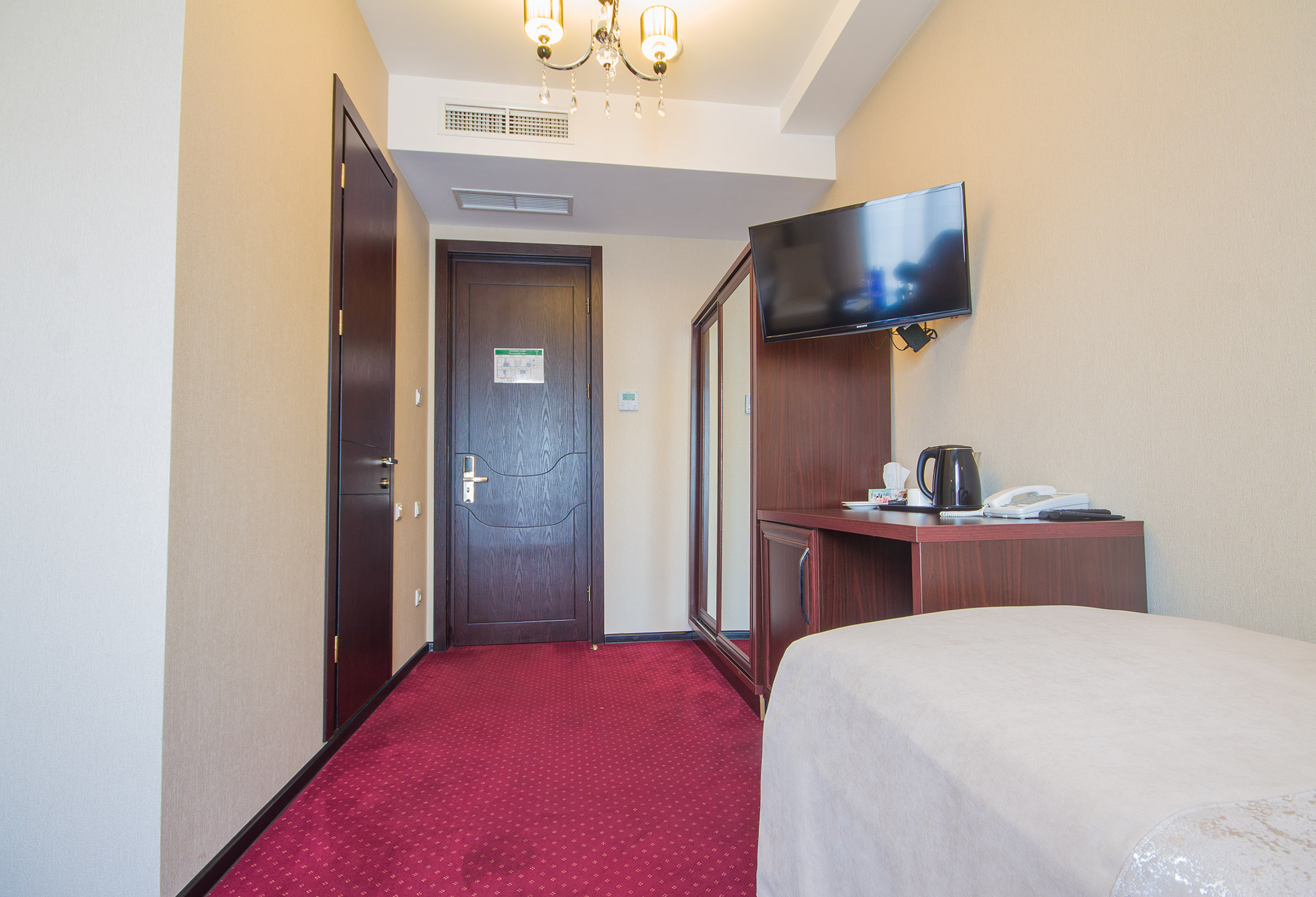 Twin with Double Bed