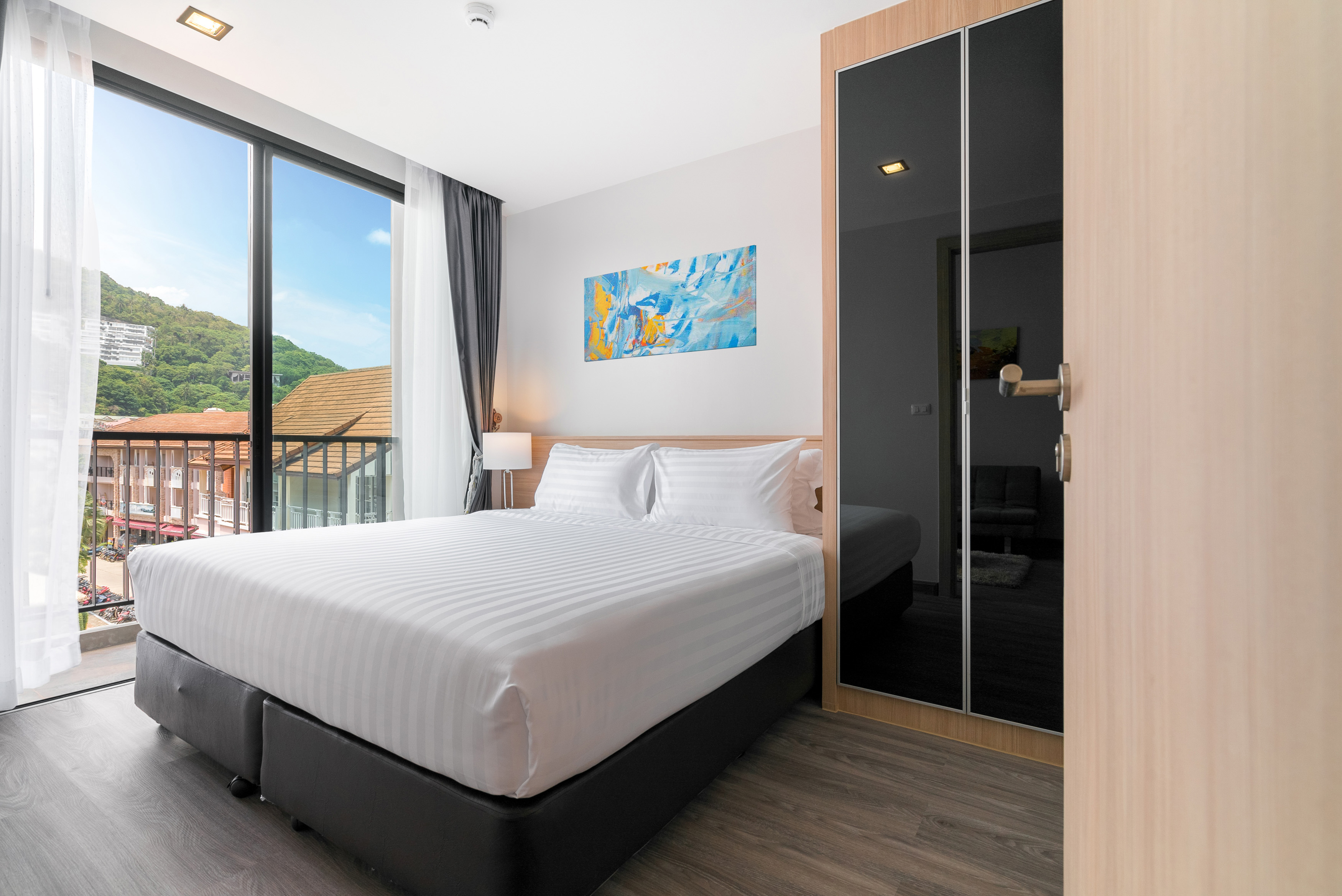 Double or Twin Deluxe