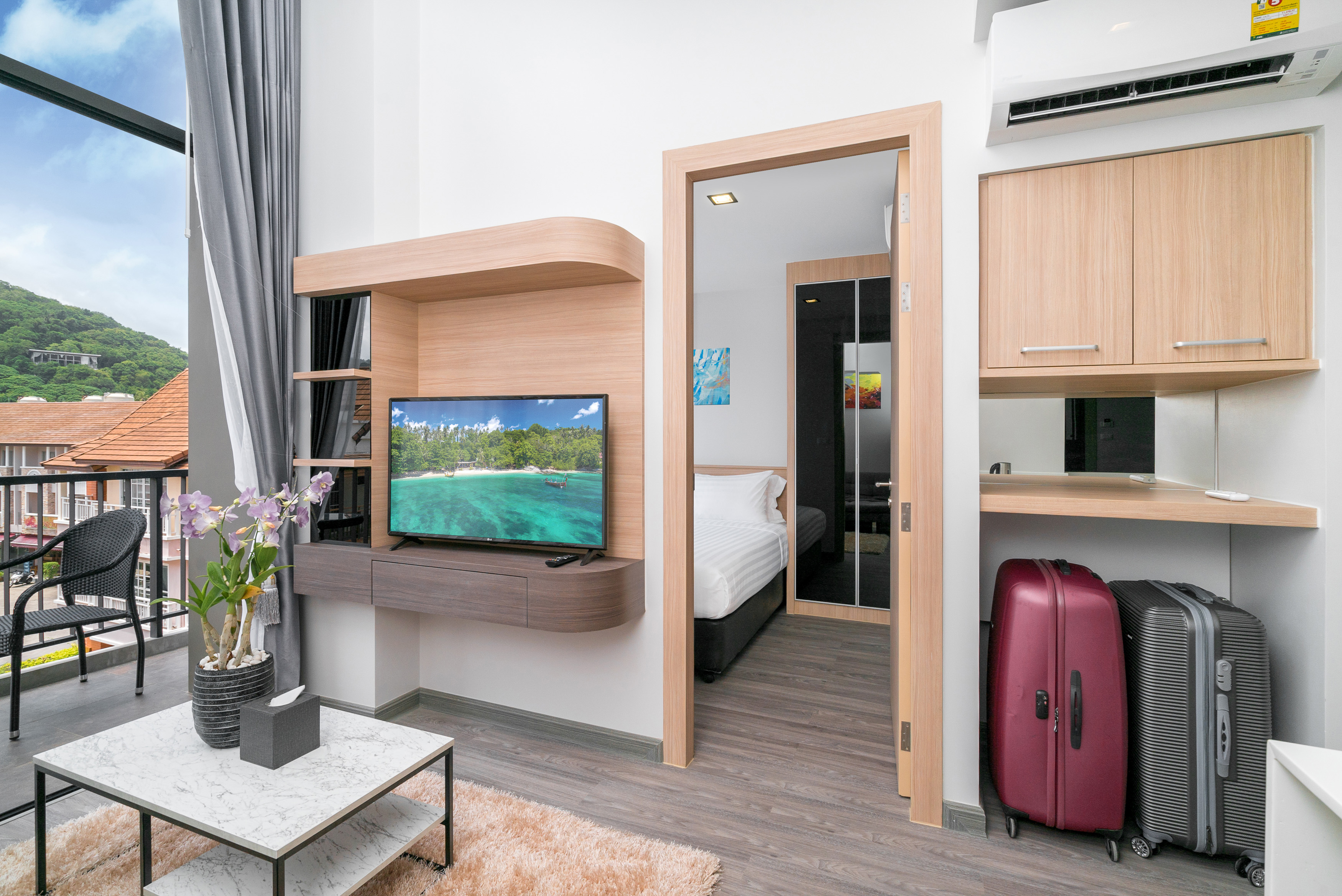 Double or Twin Deluxe