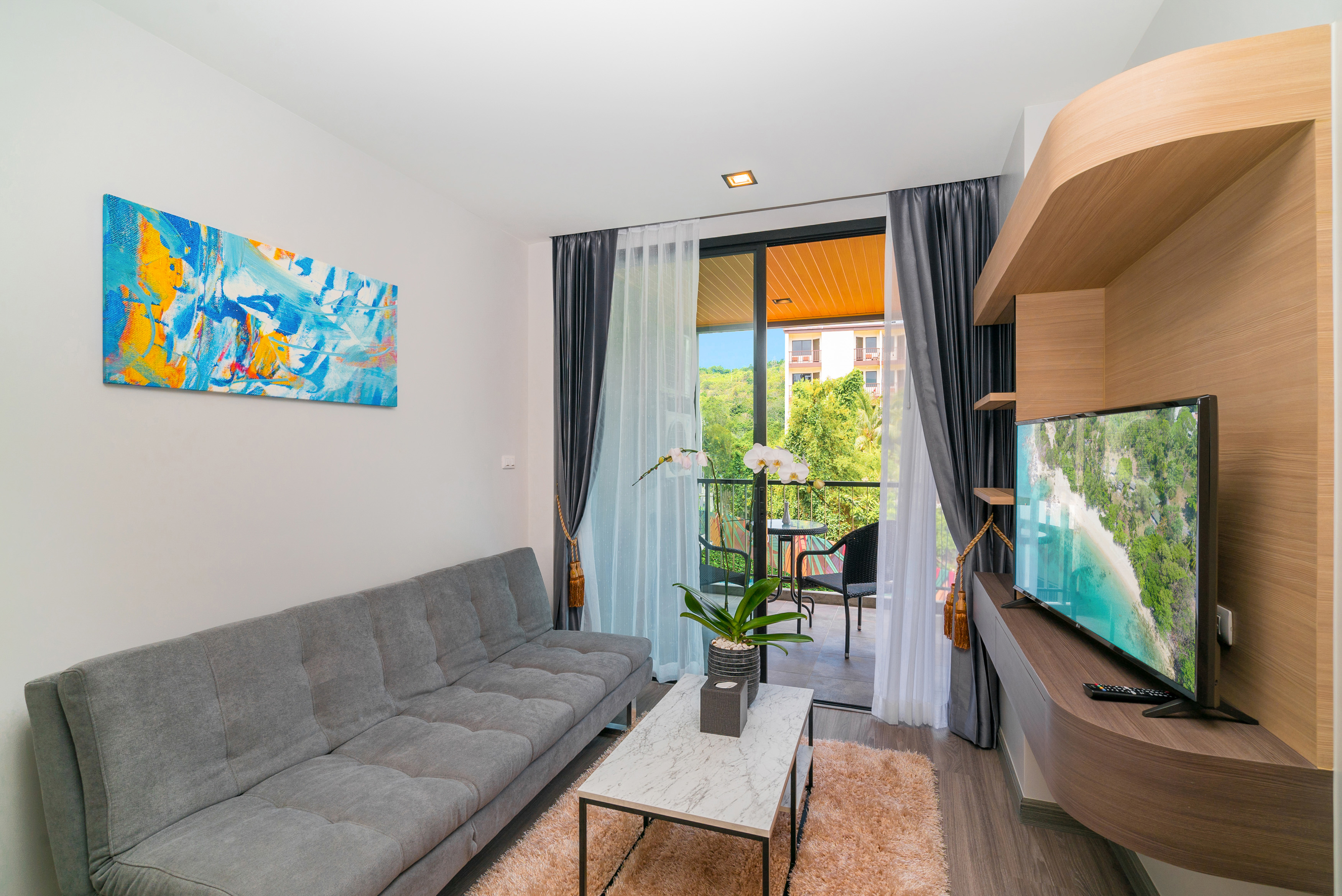 Double or Twin Deluxe