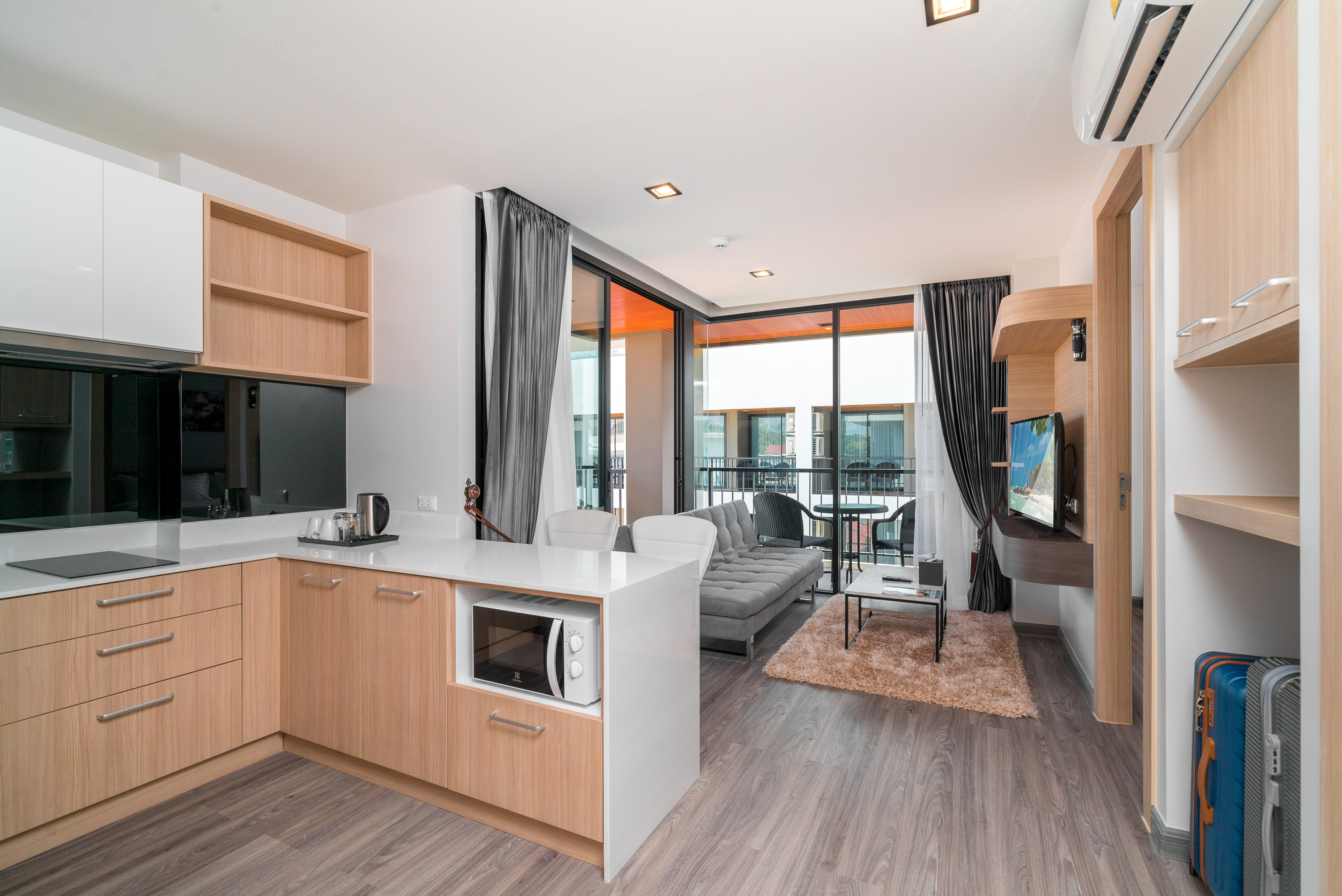 Double or Twin Deluxe