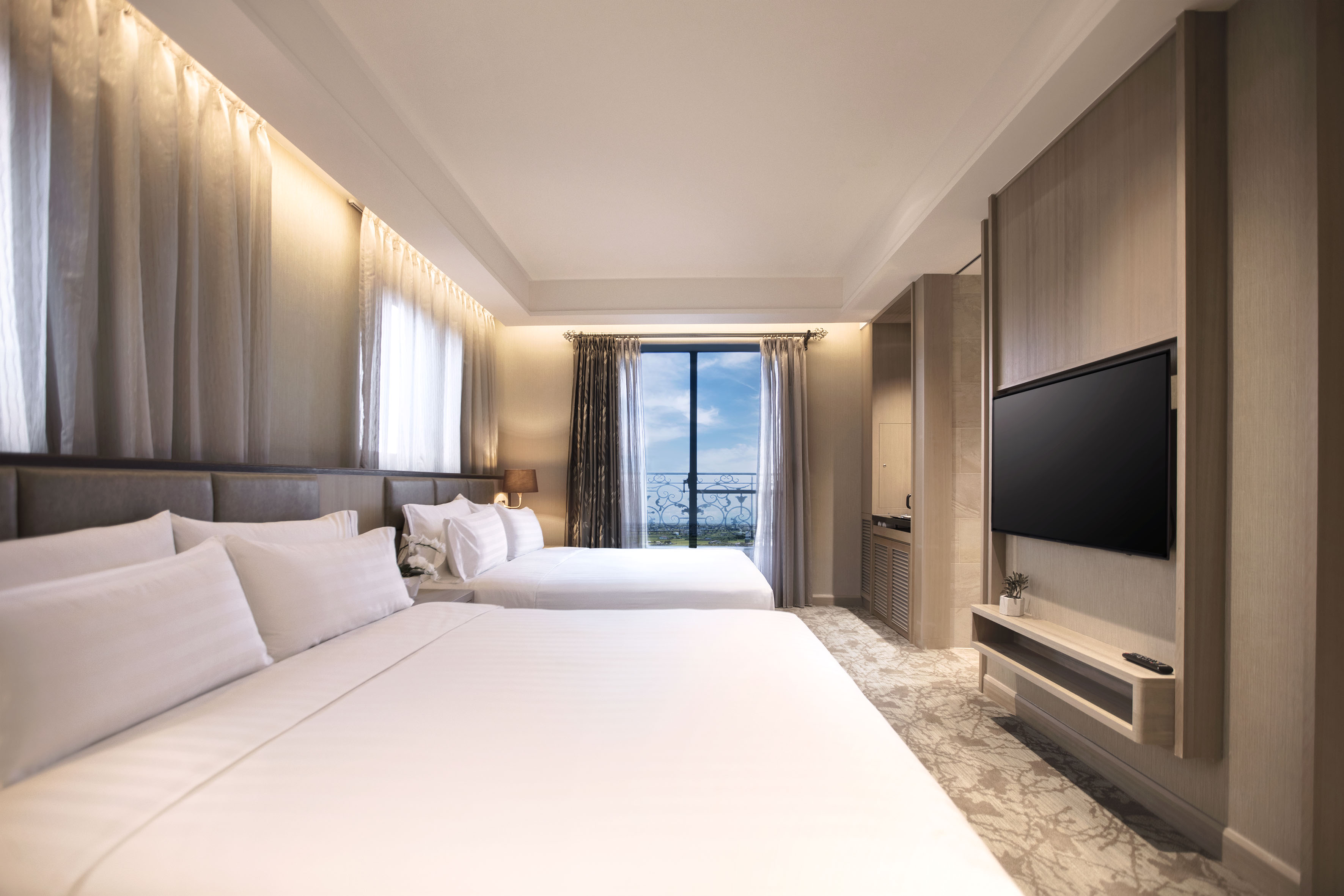 Family Room Superior