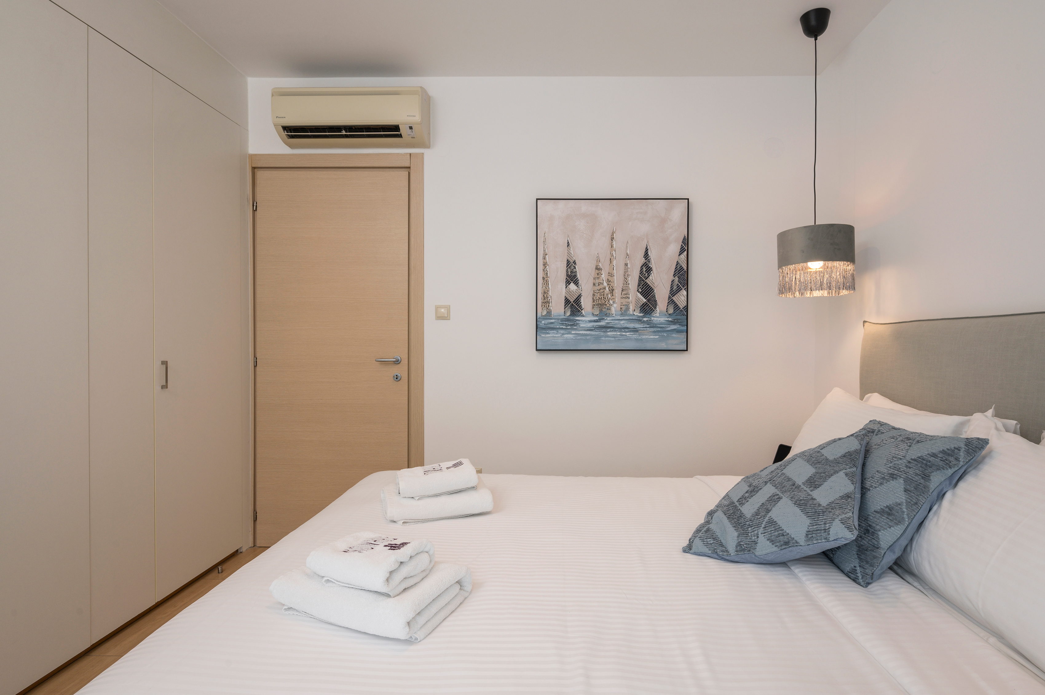 Apartment Two Bedrooms Two Bathrooms