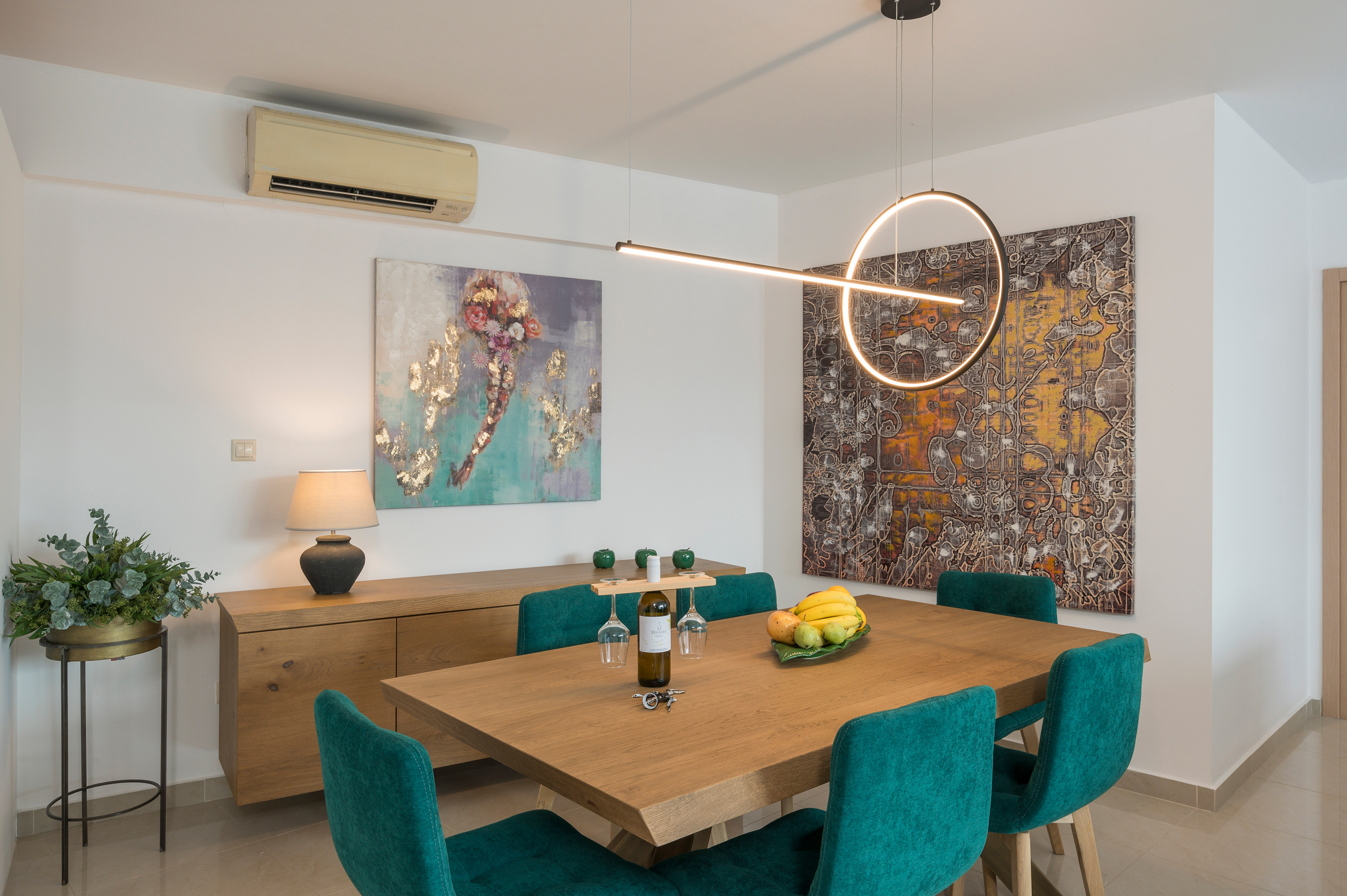 Apartment Two Bedrooms Two Bathrooms