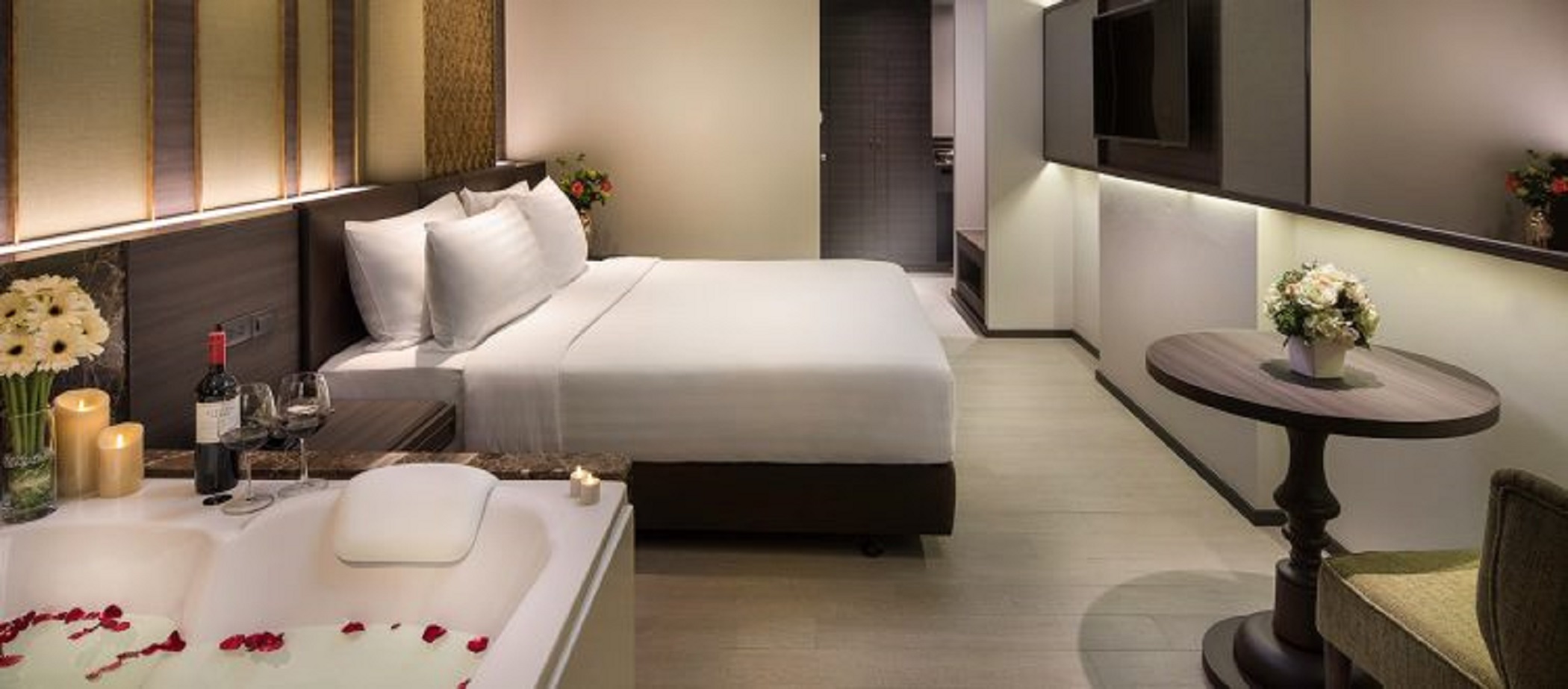 Double Premier City View