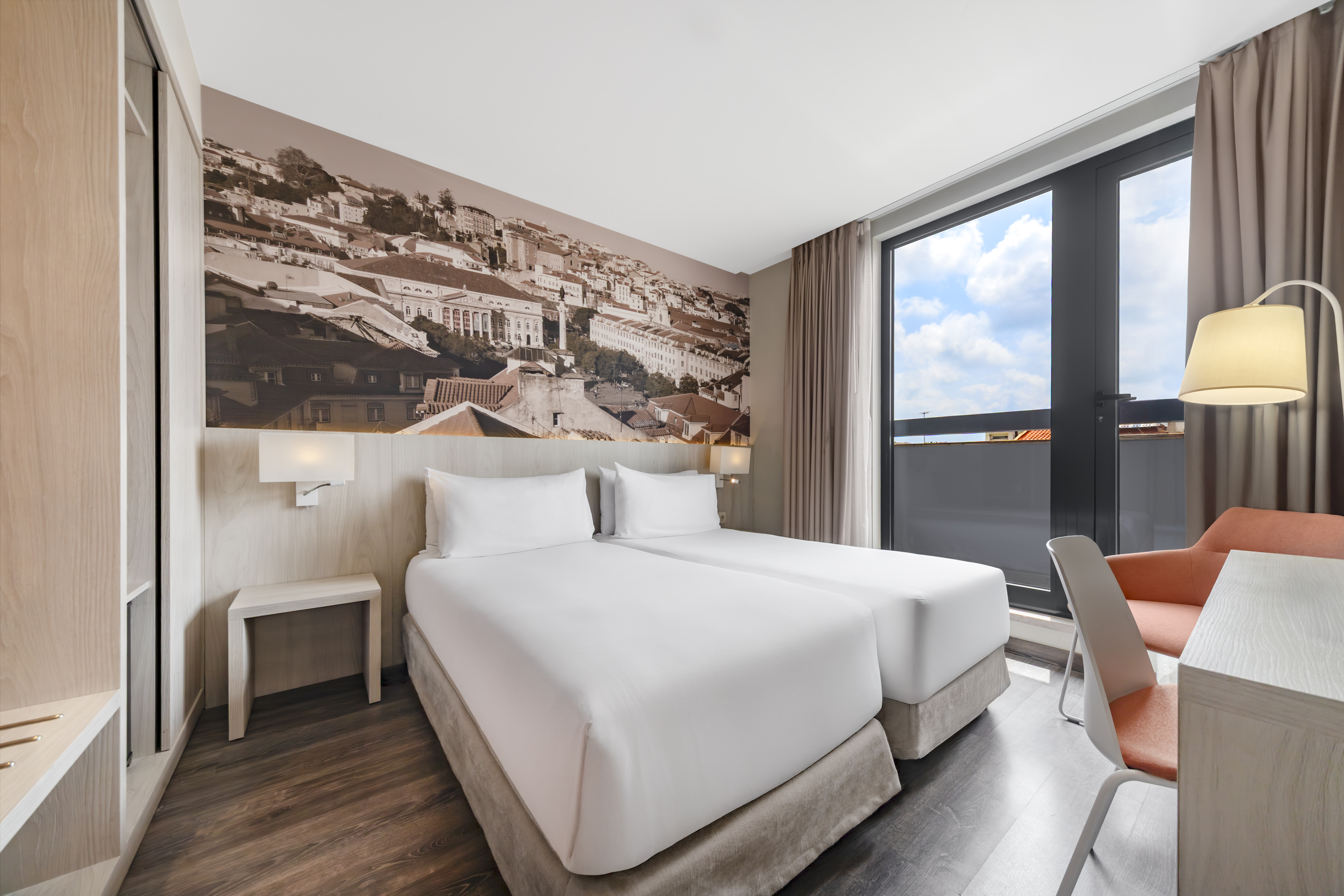 Double Single with Balcony