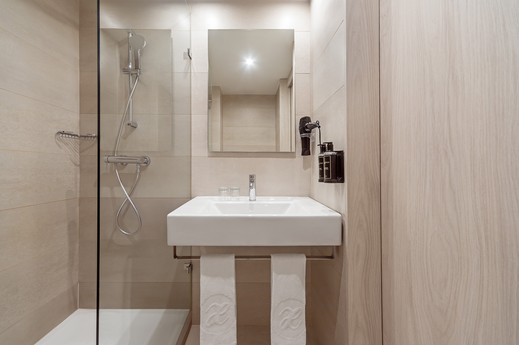 Double or Twin Superior