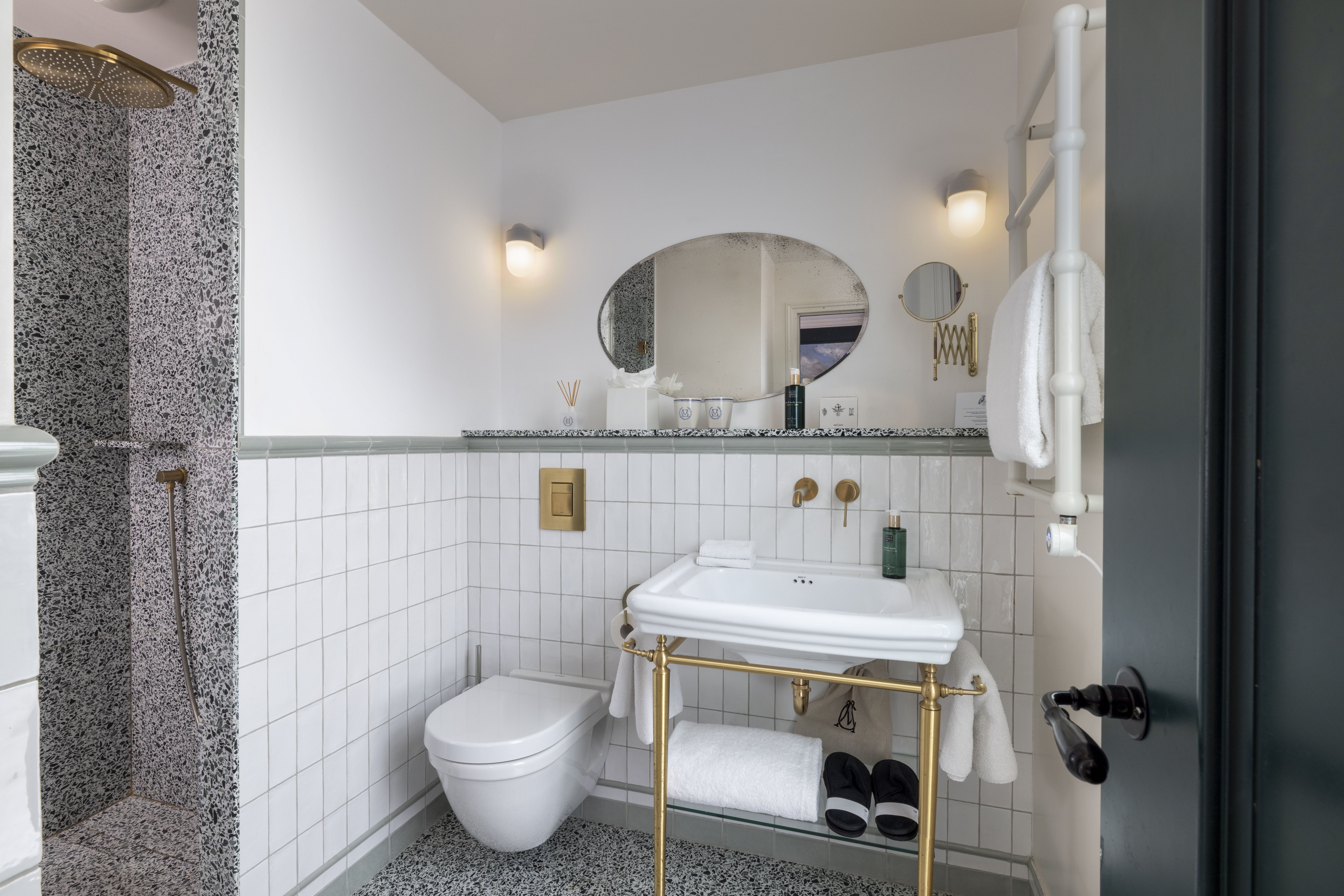 Double or Twin Superior