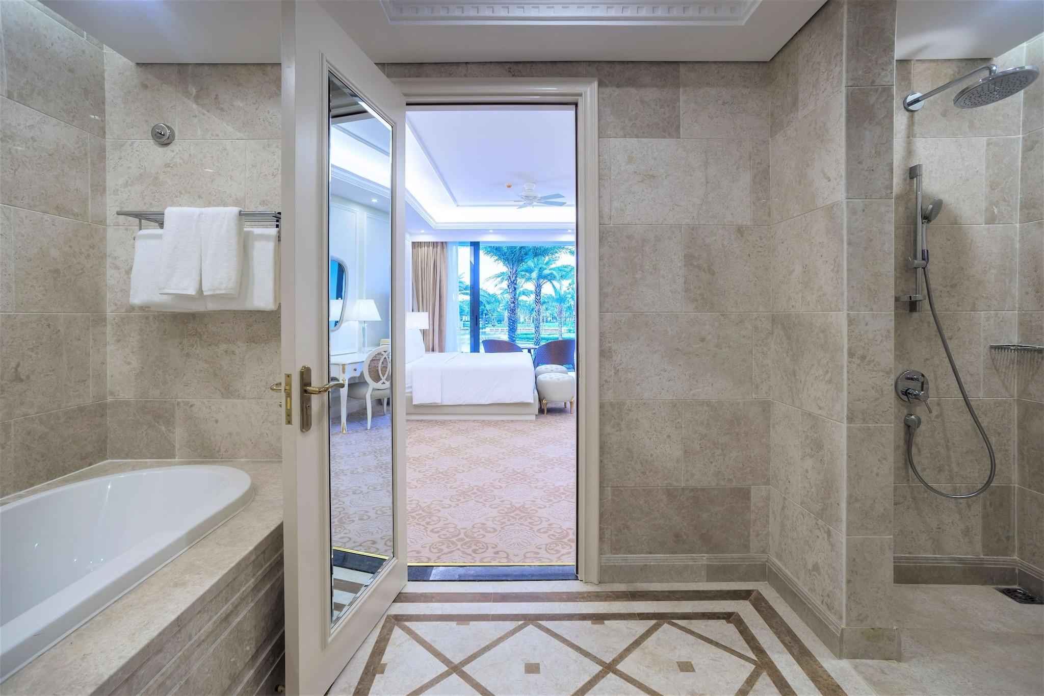 Suite Executive King Bed