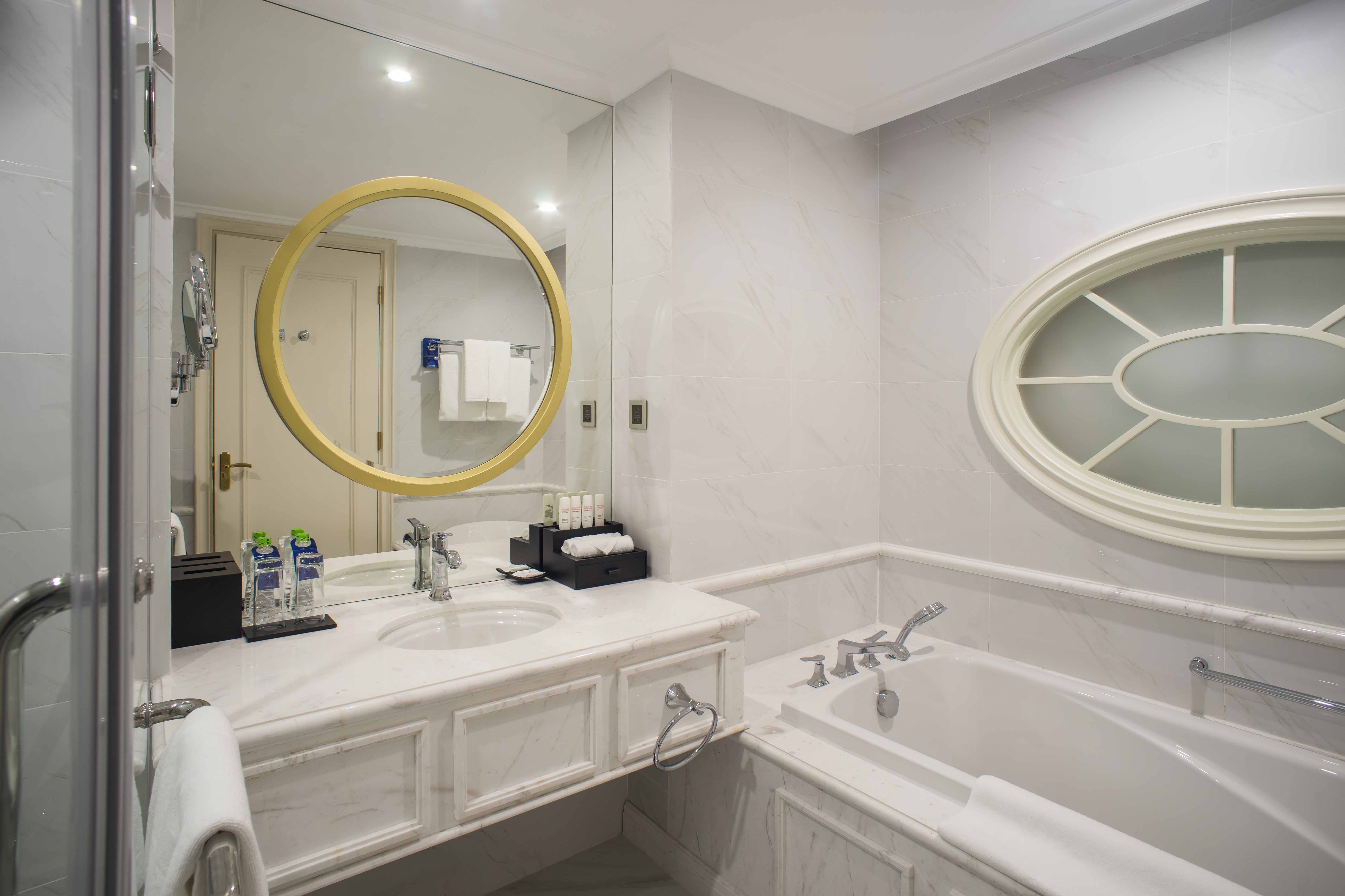 Double or Twin Deluxe