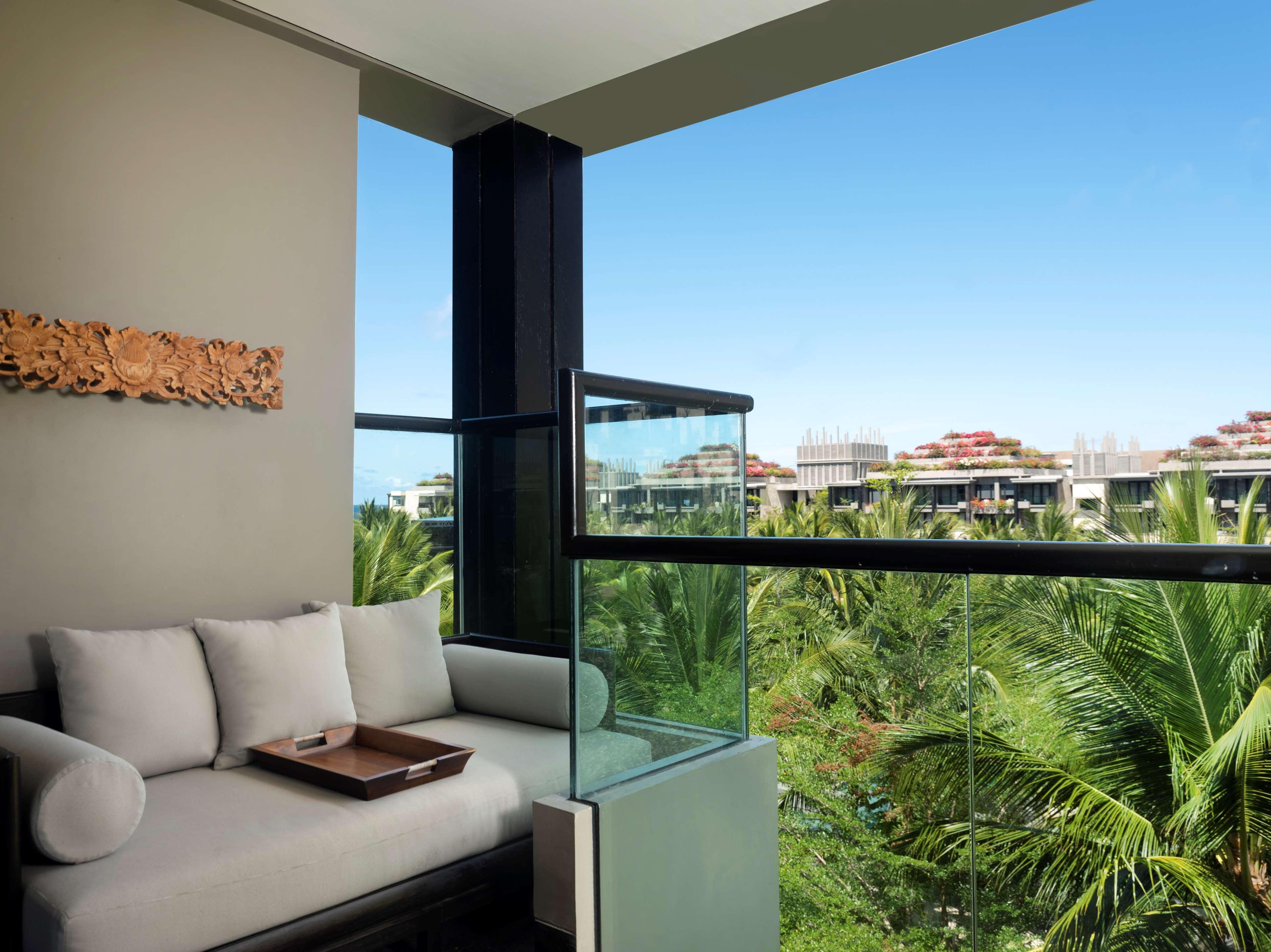 Double or Twin Deluxe Resort View