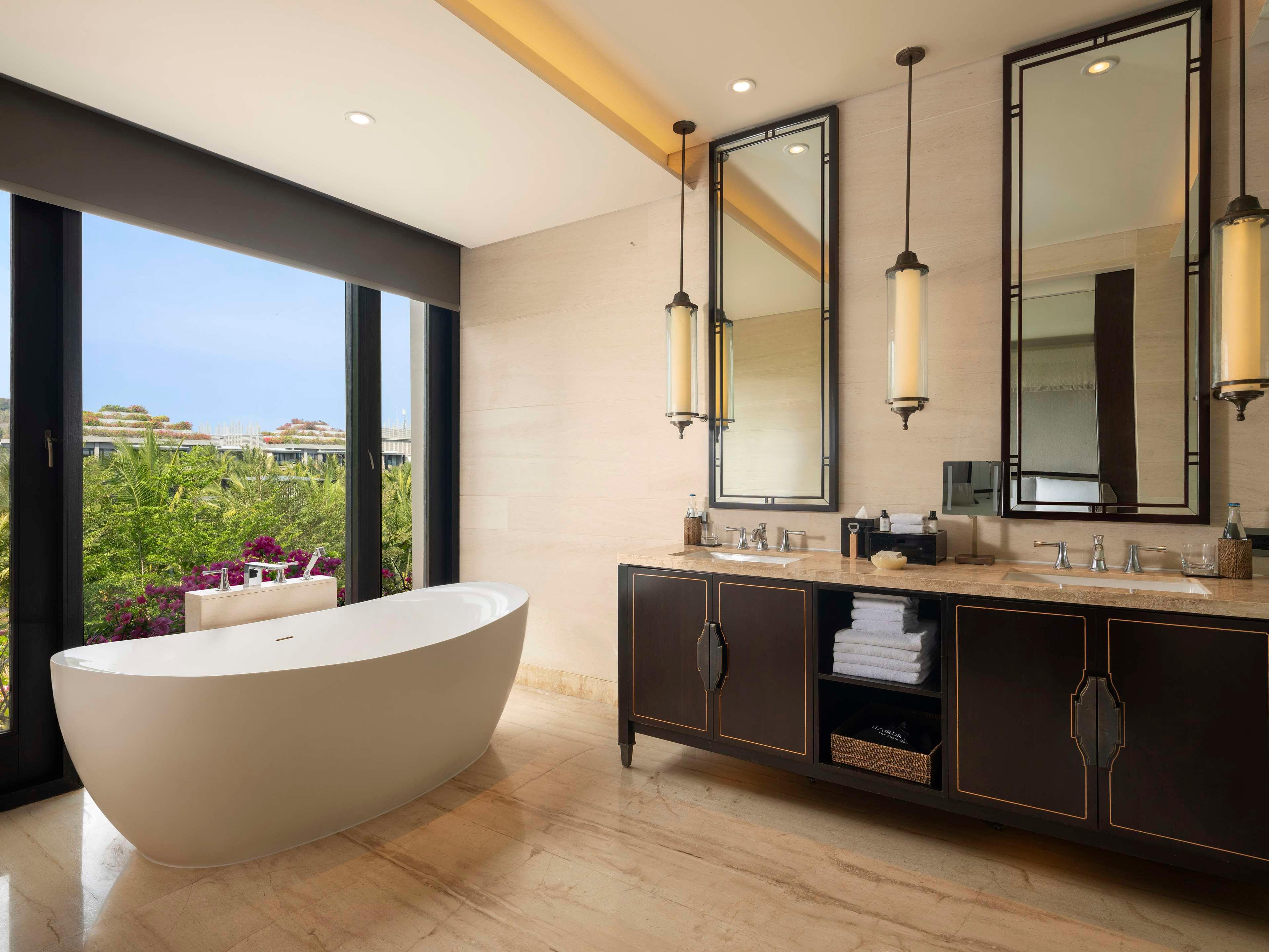 Twin Deluxe Ocean View