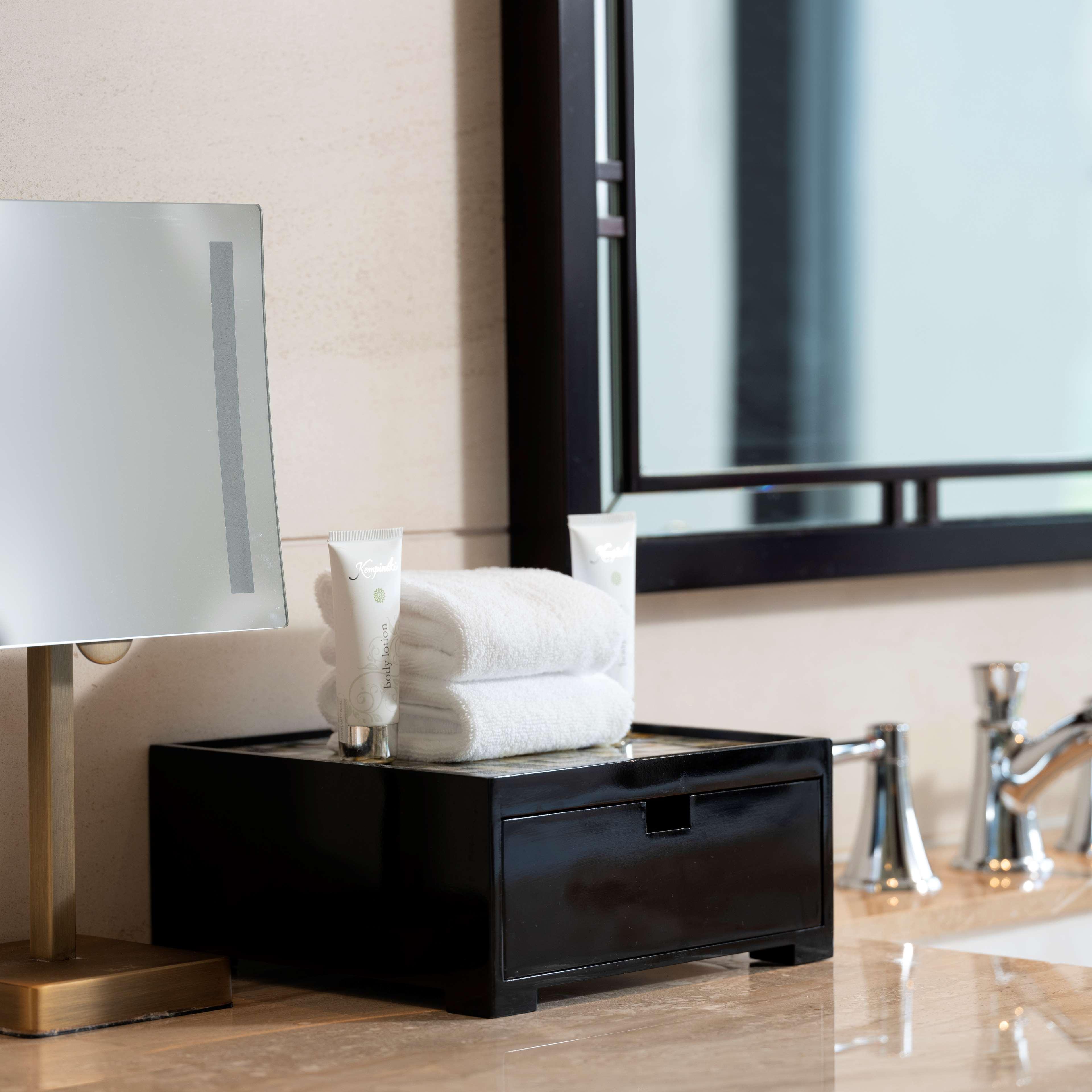 Twin Deluxe Ocean View