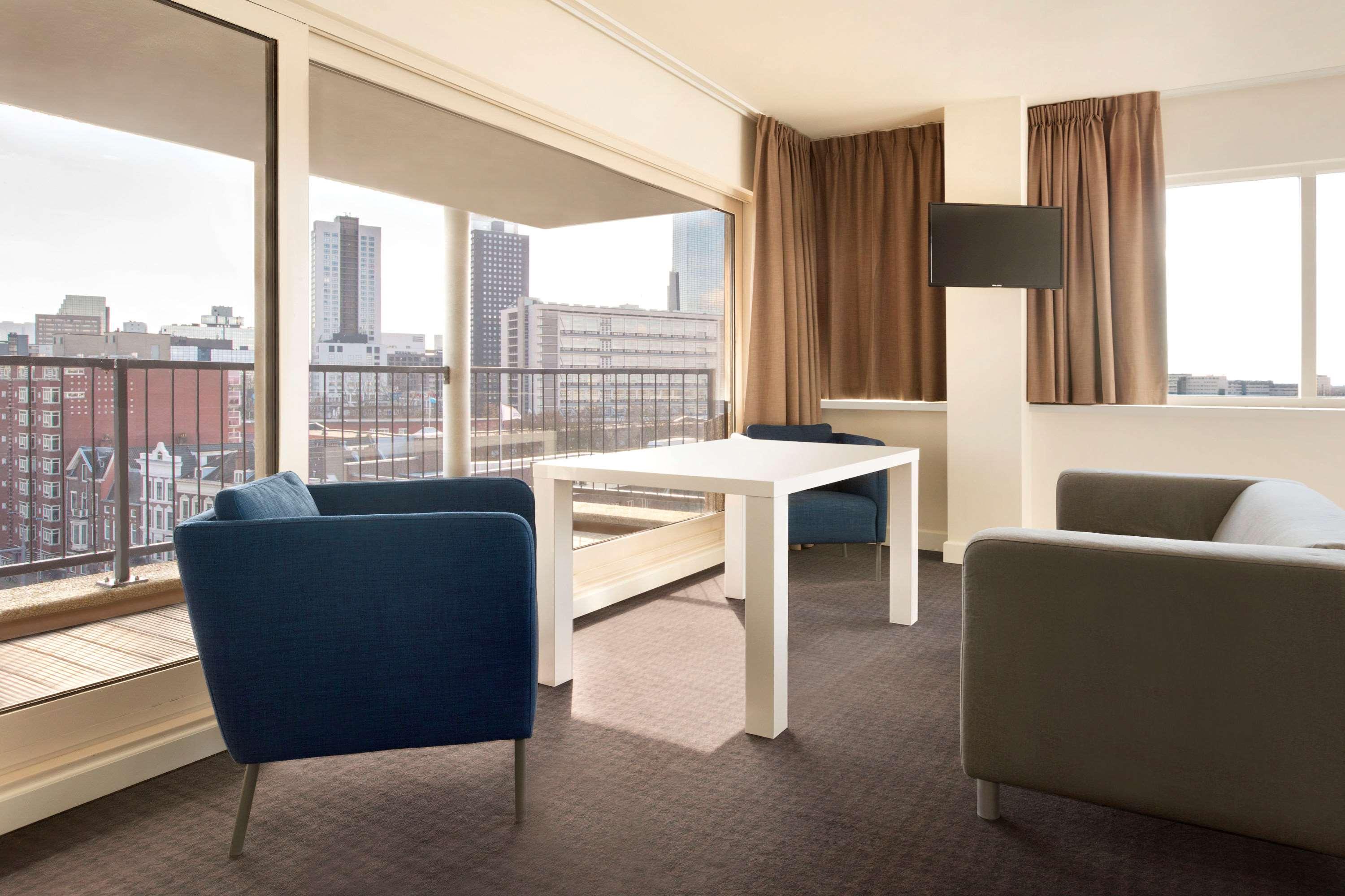 Junior Suite King Size Bed