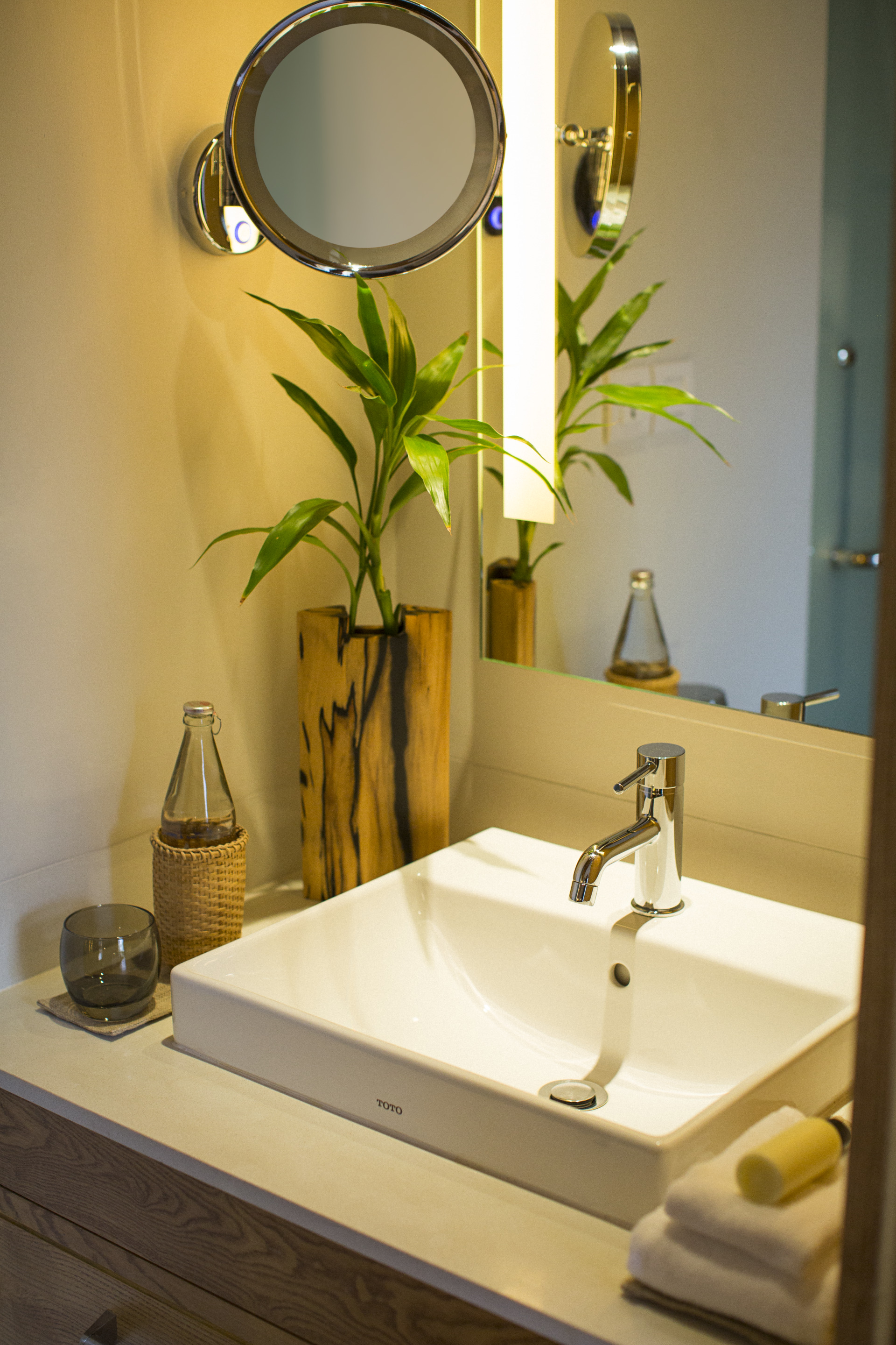 Double Deluxe Pool View