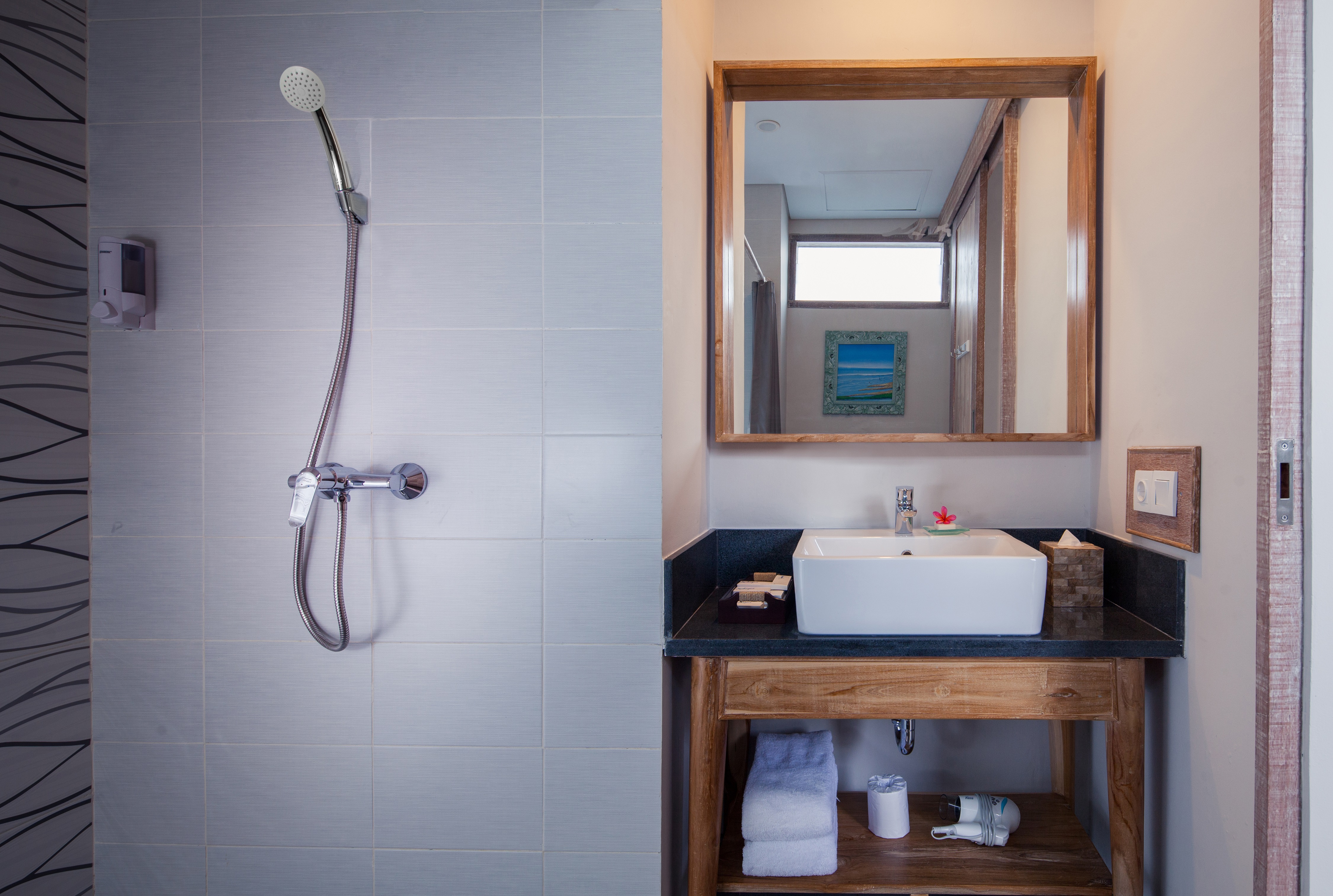 Double or Twin Garden View One Bedroom