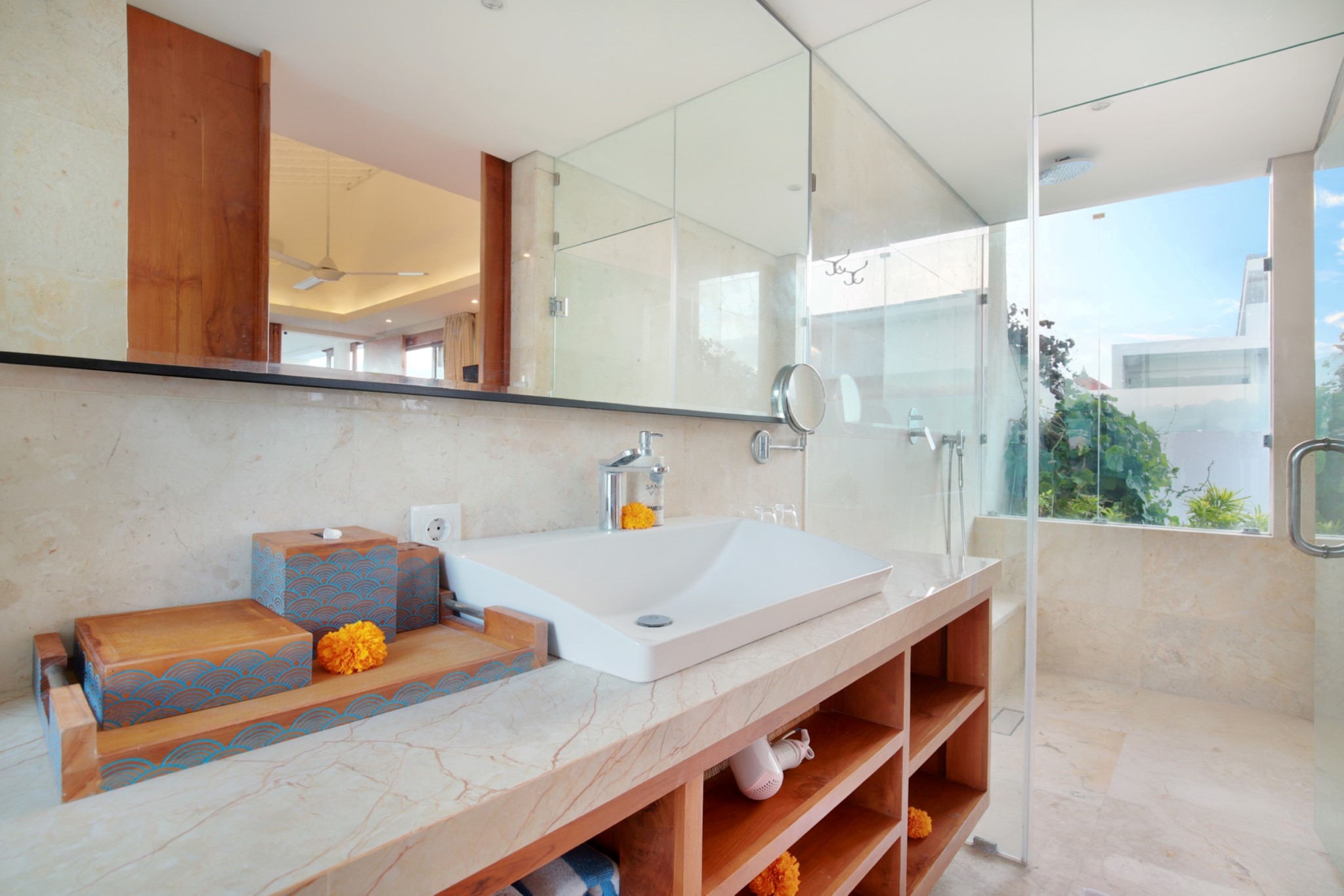 Villa Two Bedrooms Two Bathrooms