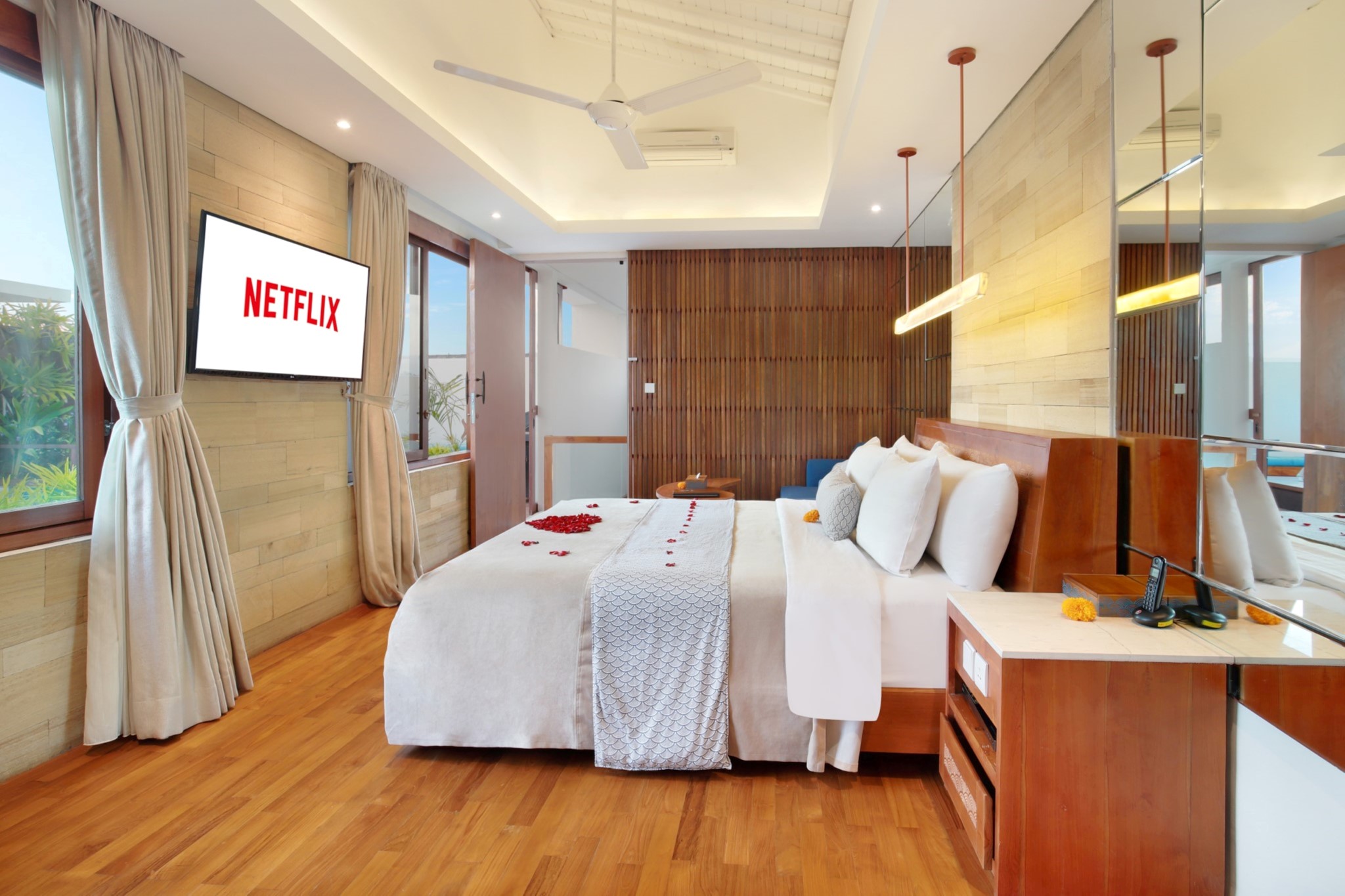 Villa Two Bedrooms Two Bathrooms