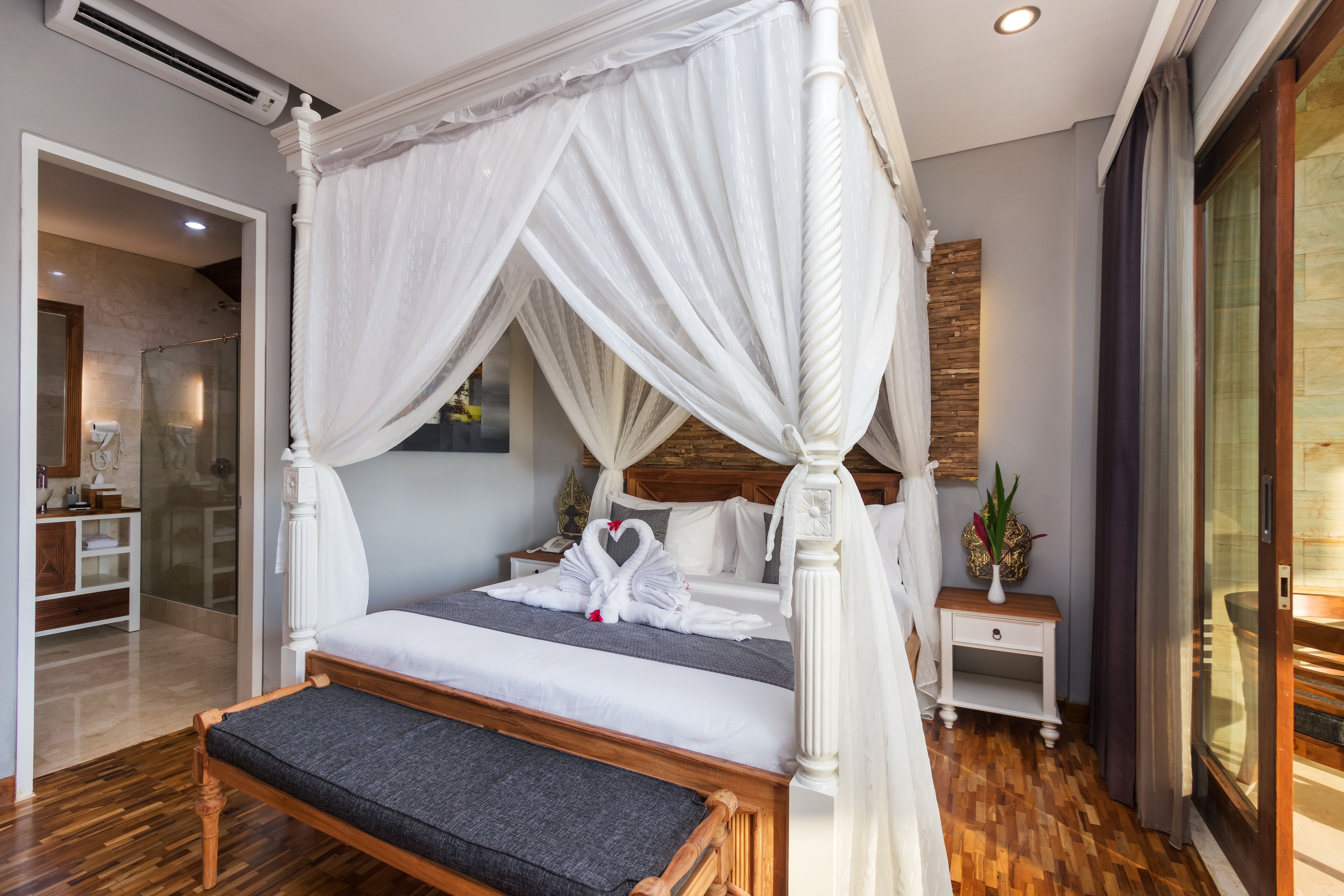 Suite Deluxe One Bedroom