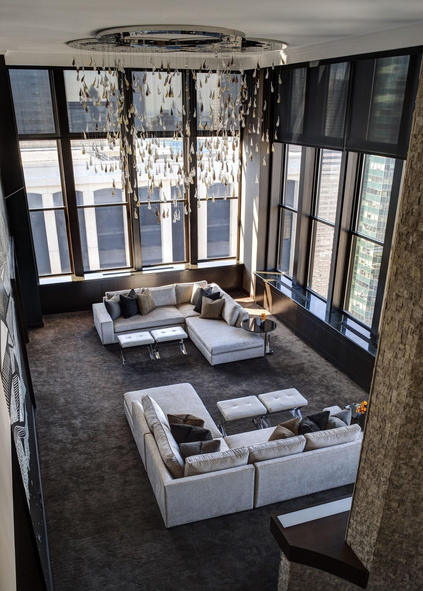 Suite Two Queen Beds