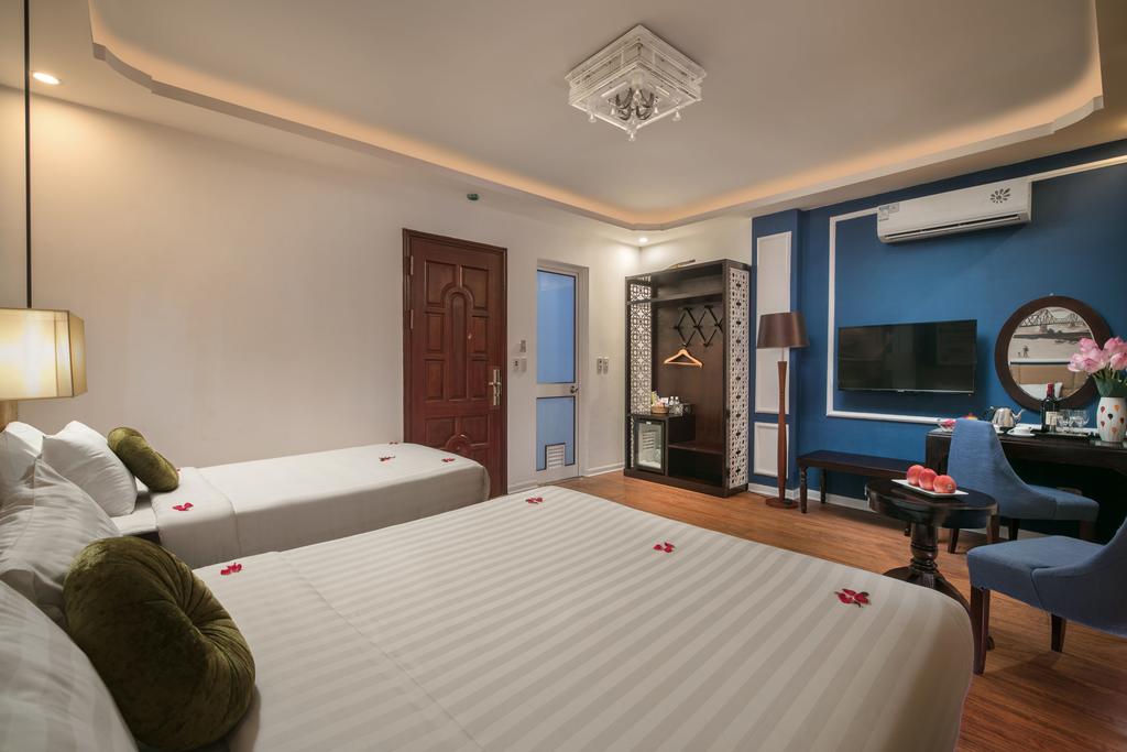 Family Room with Balcony