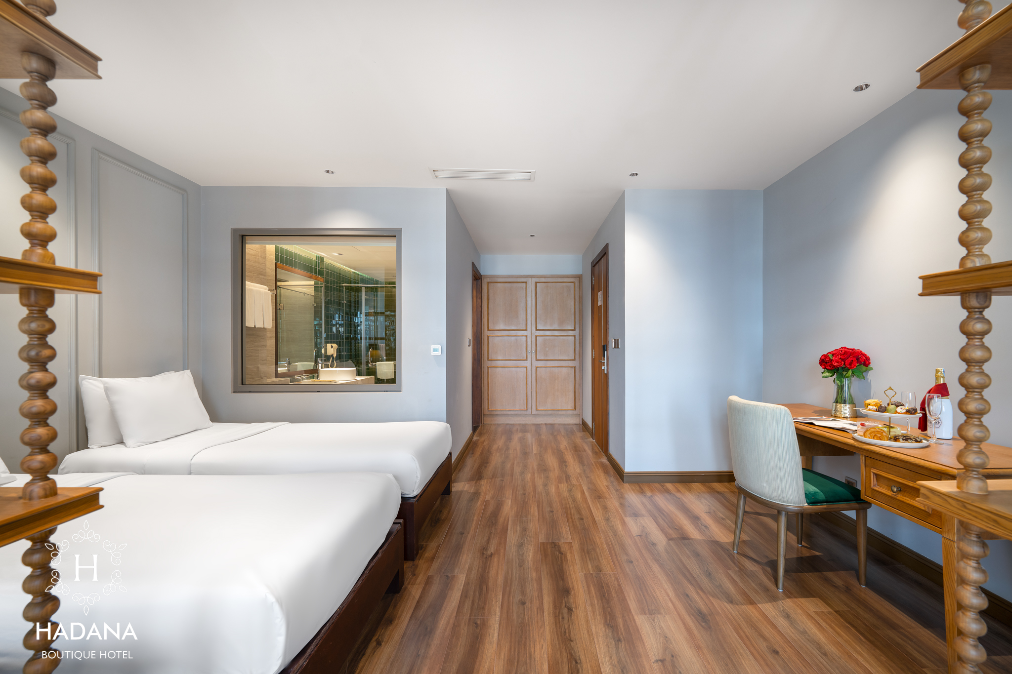 Family Room Capacity 4