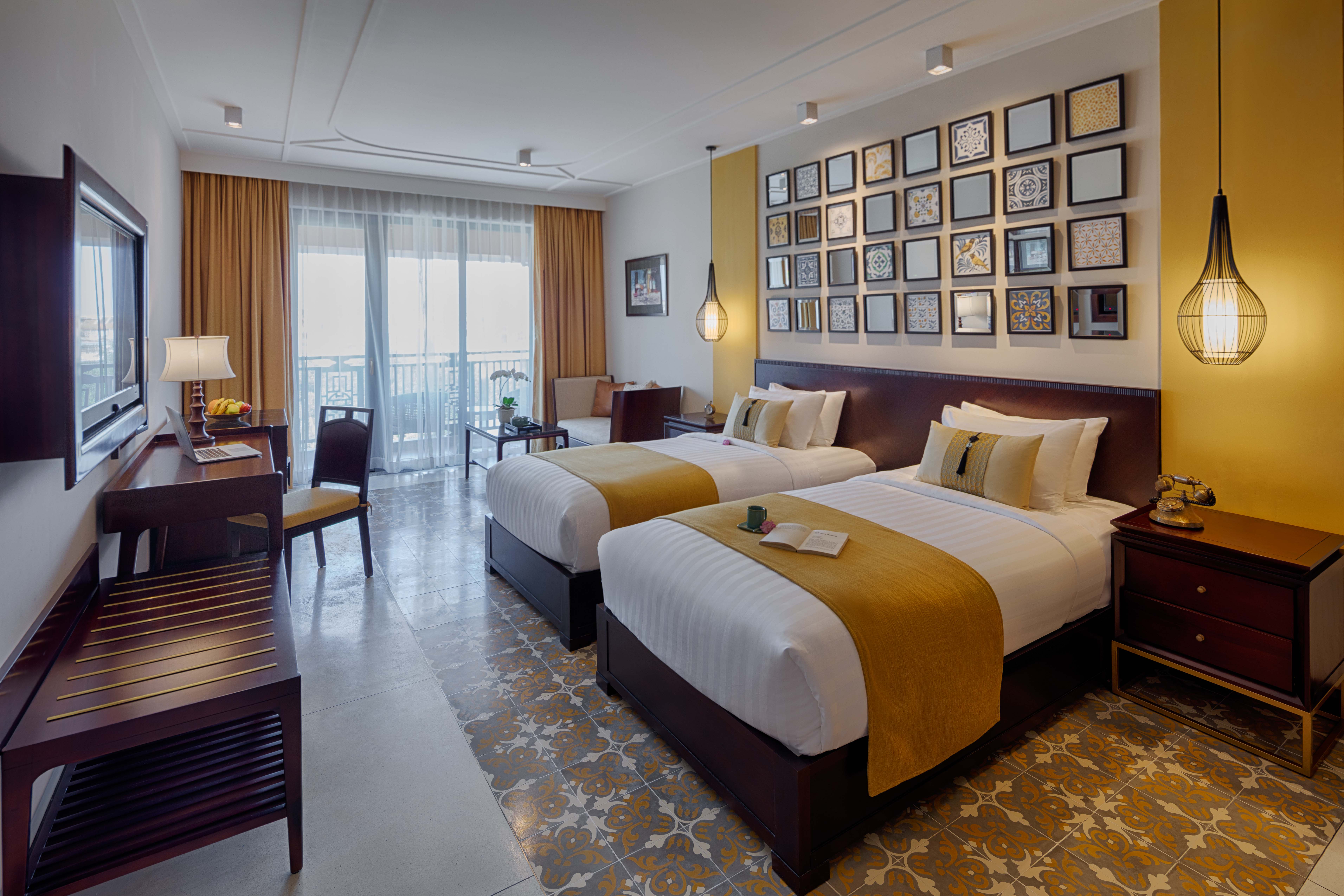 Suite Connecting Room