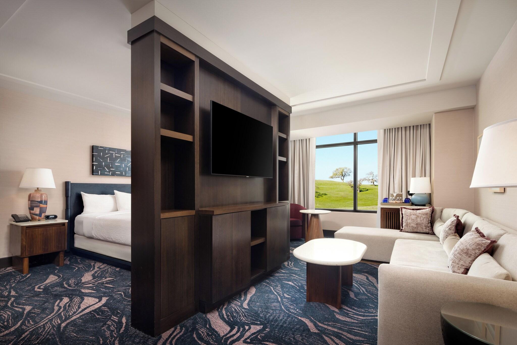 Junior Suite King Size Bed