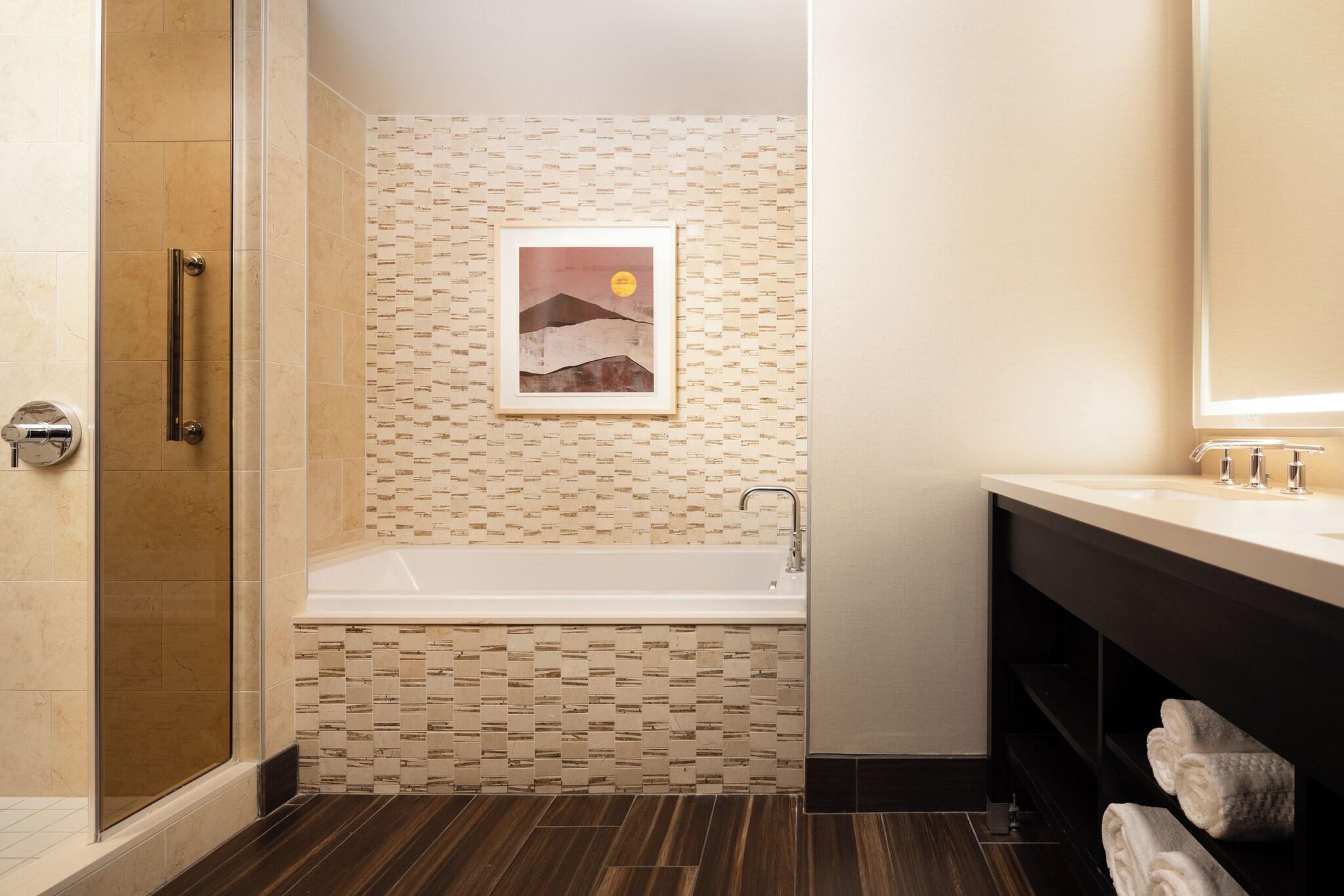 Suite Two Queen Beds