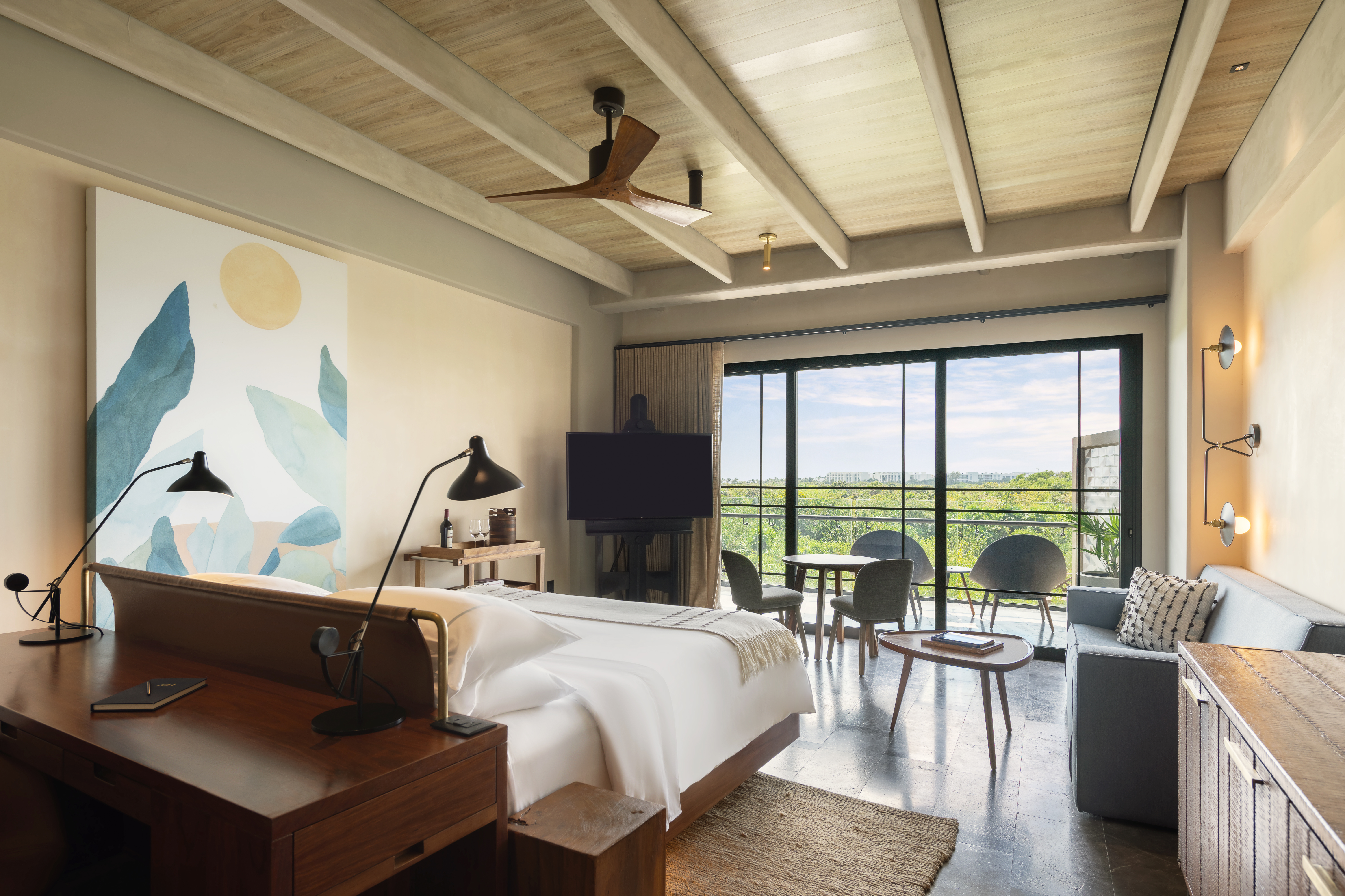 Junior Suite King Size Bed