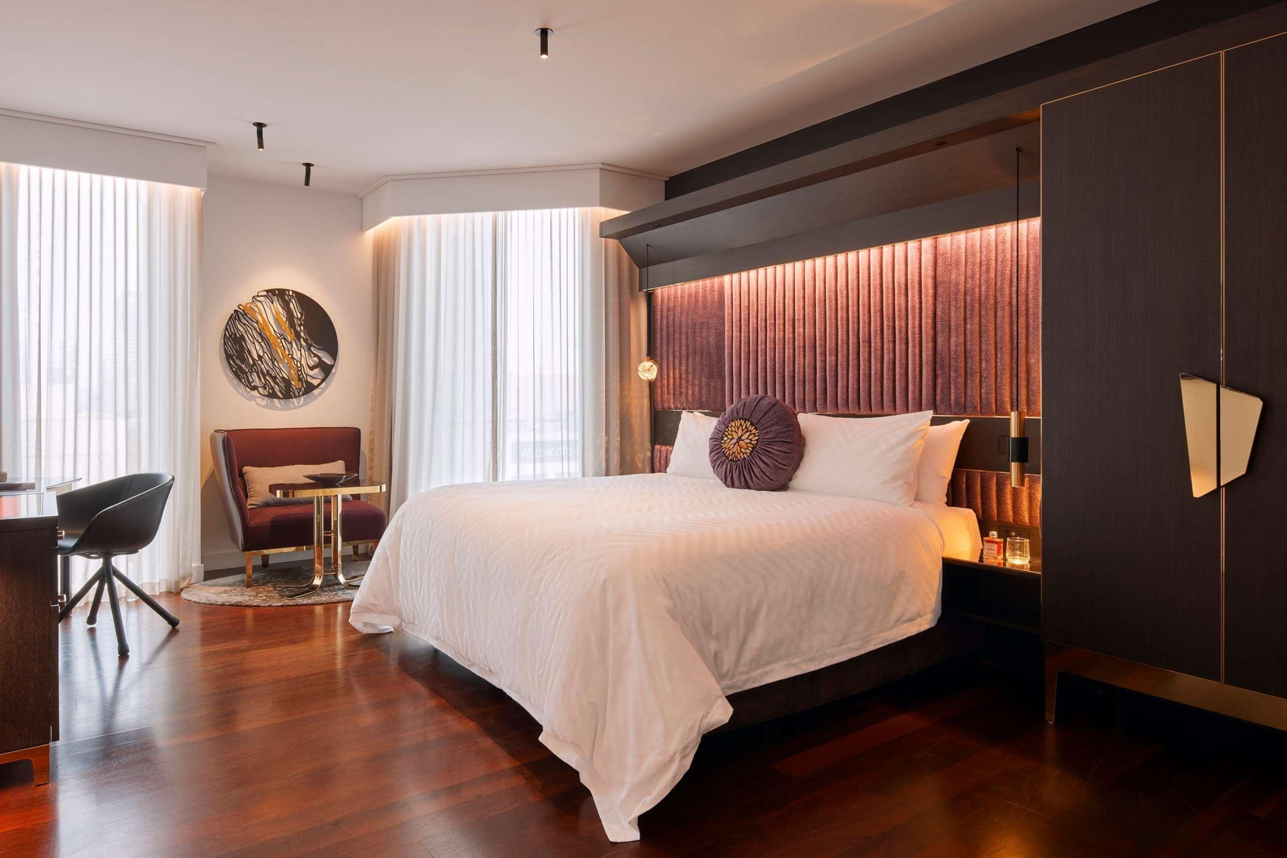 Double Executive King Bed