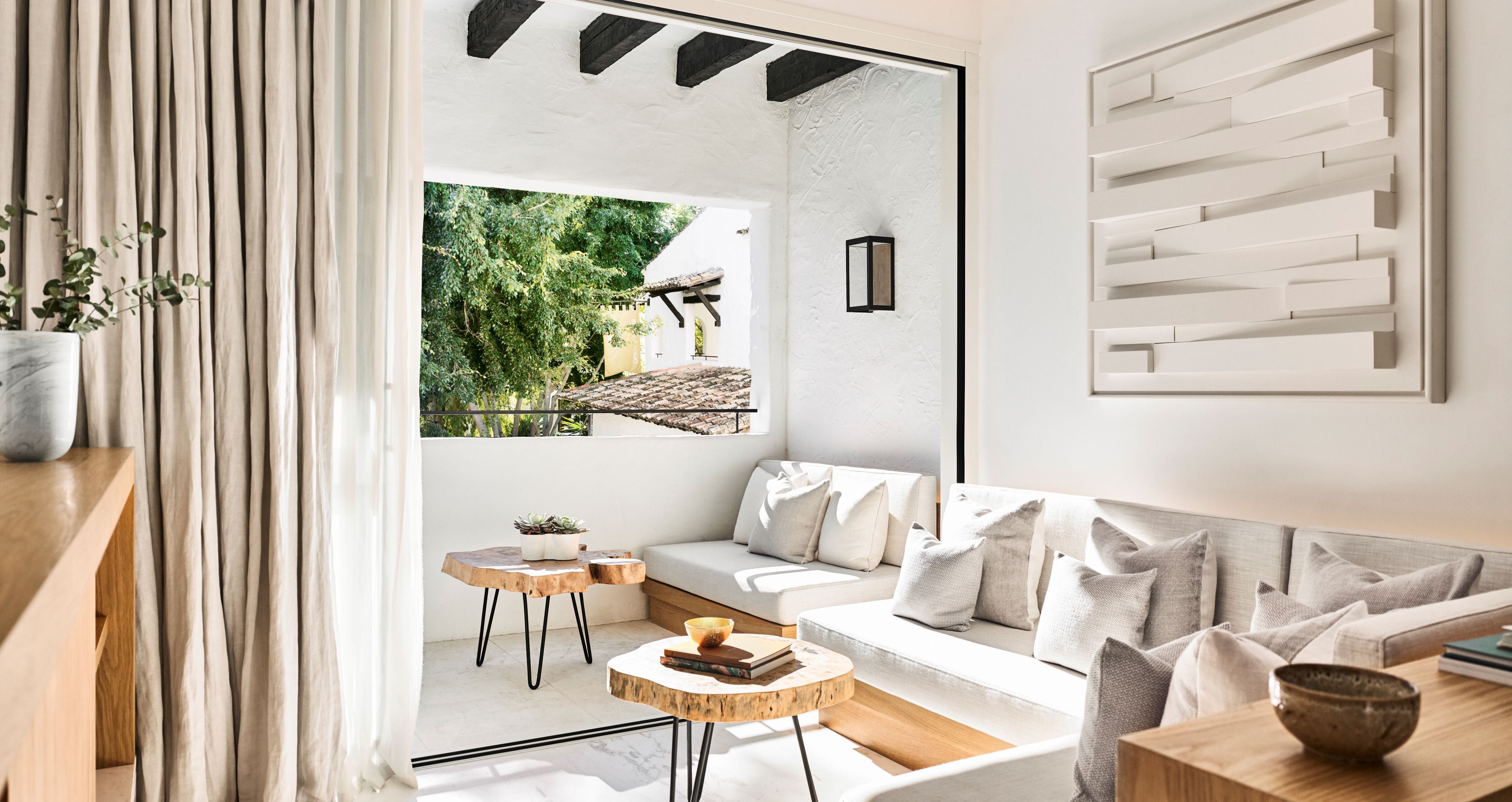 Room Deluxe