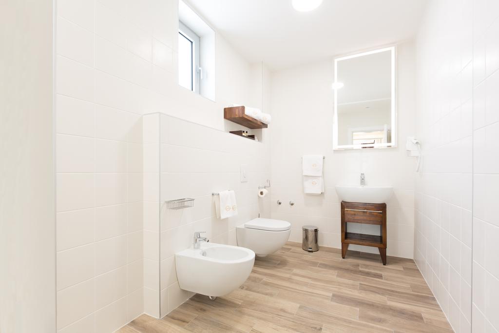 Suite Deluxe with Balcony