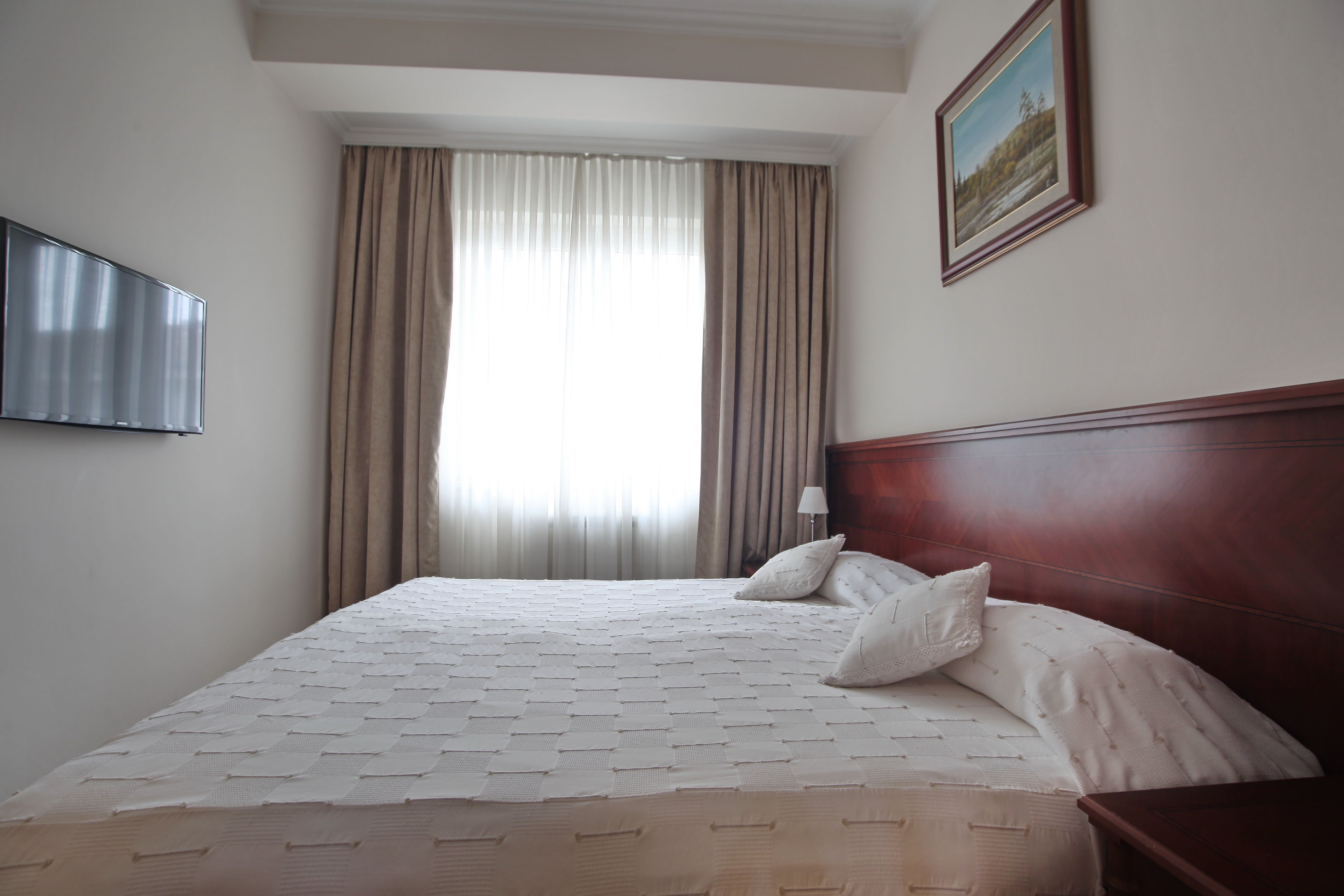 Double Single Superior