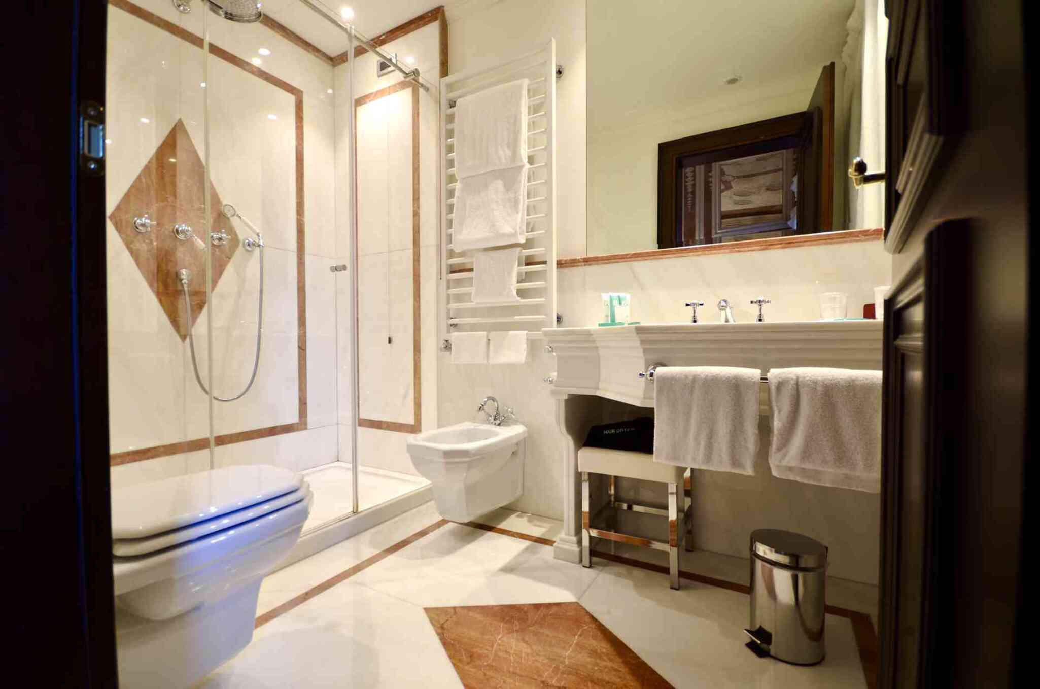 Double Deluxe with Views