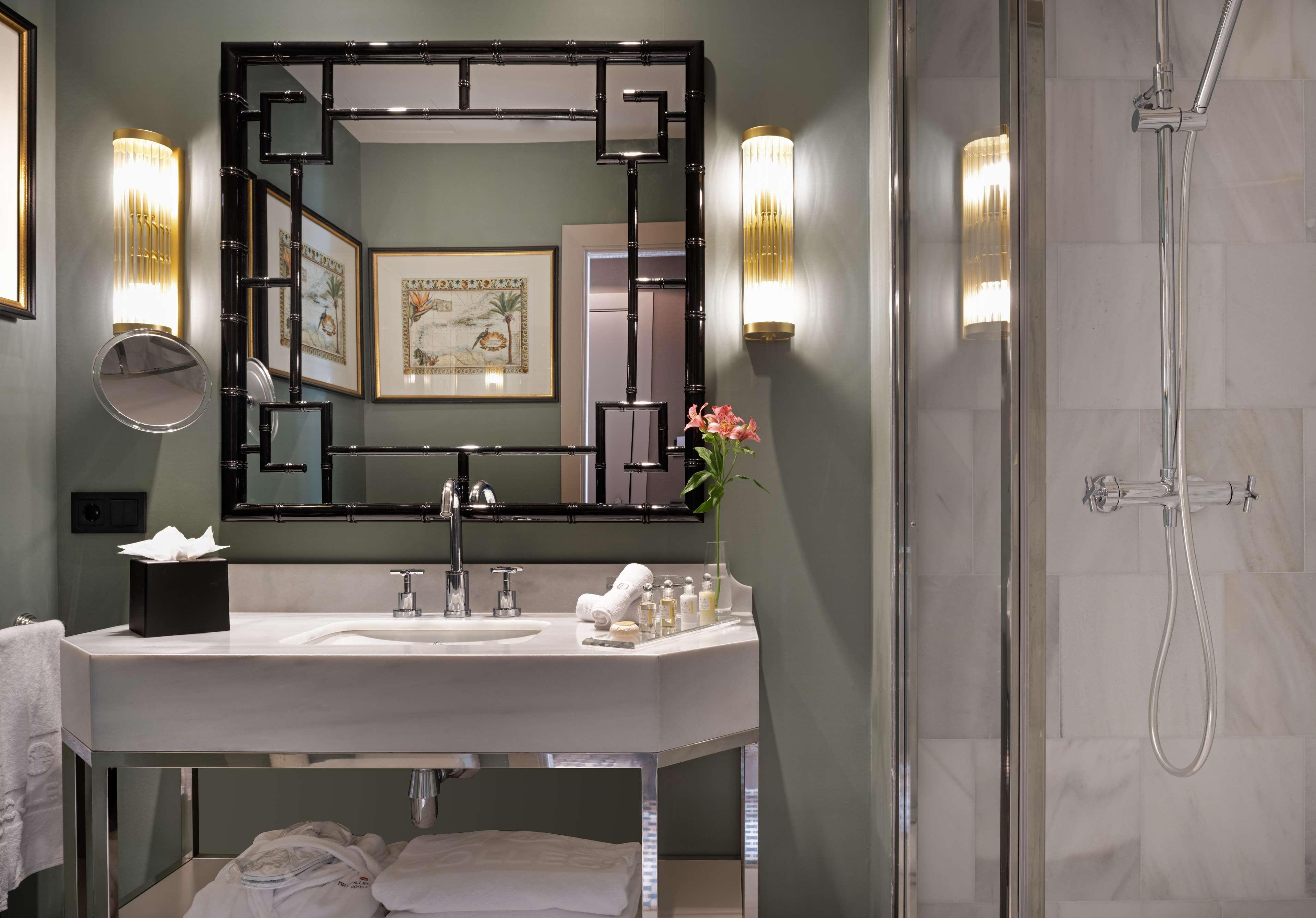 Double or Twin Superior